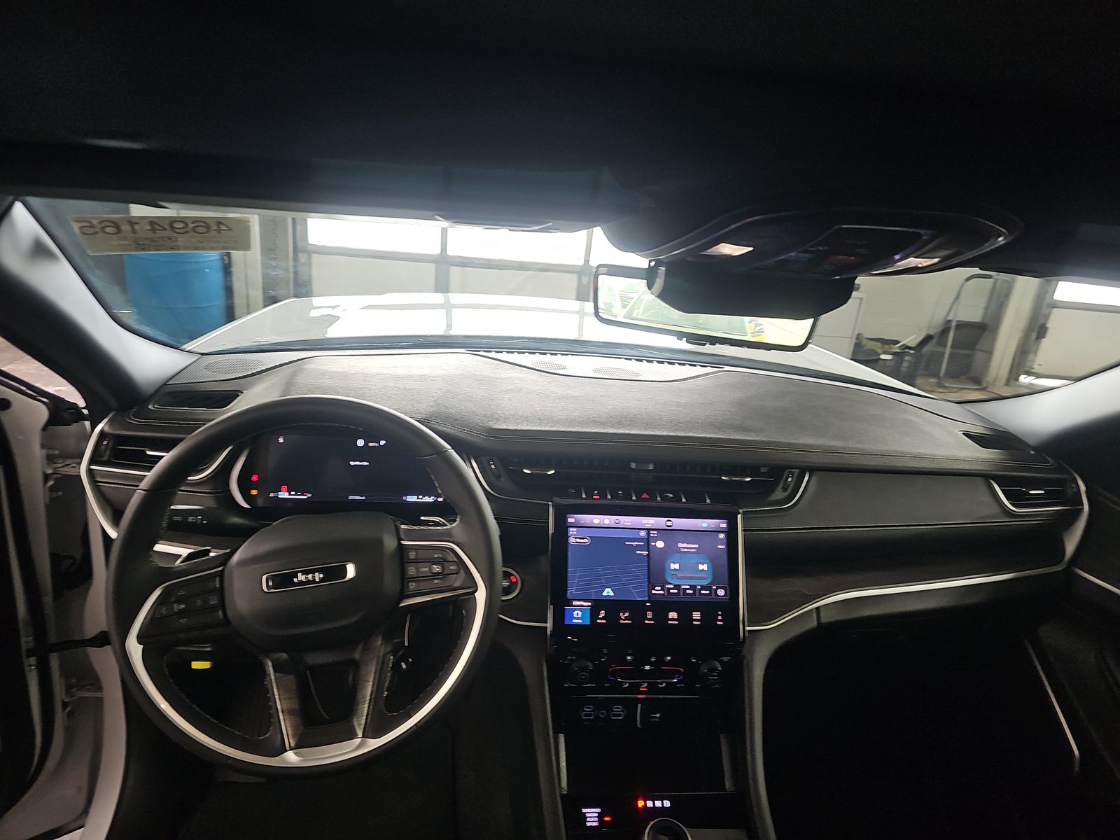 2025 Jeep Grand Cherokee Limited AWD