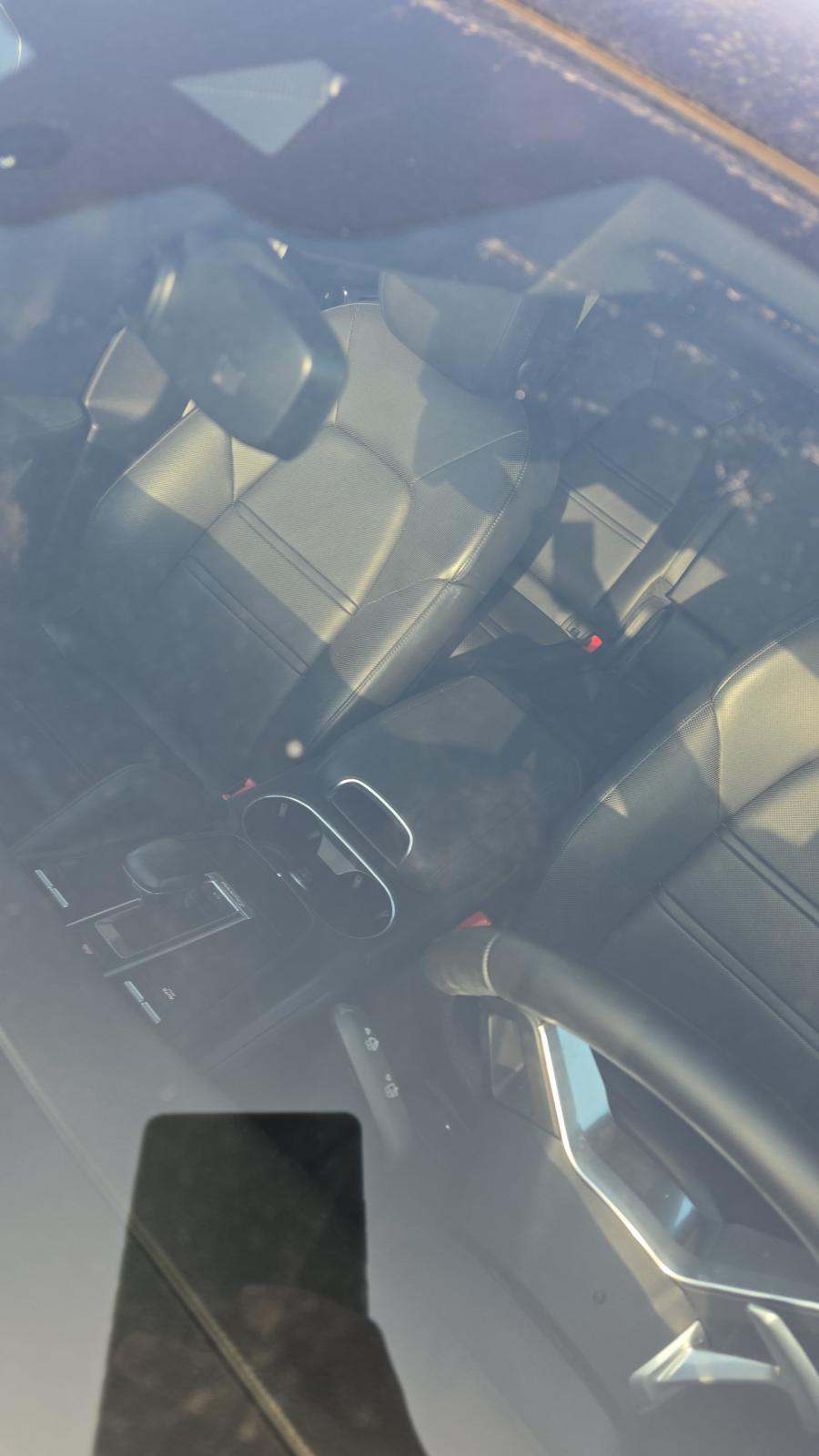 2023 Porsche Cayenne Platinum Edition AWD