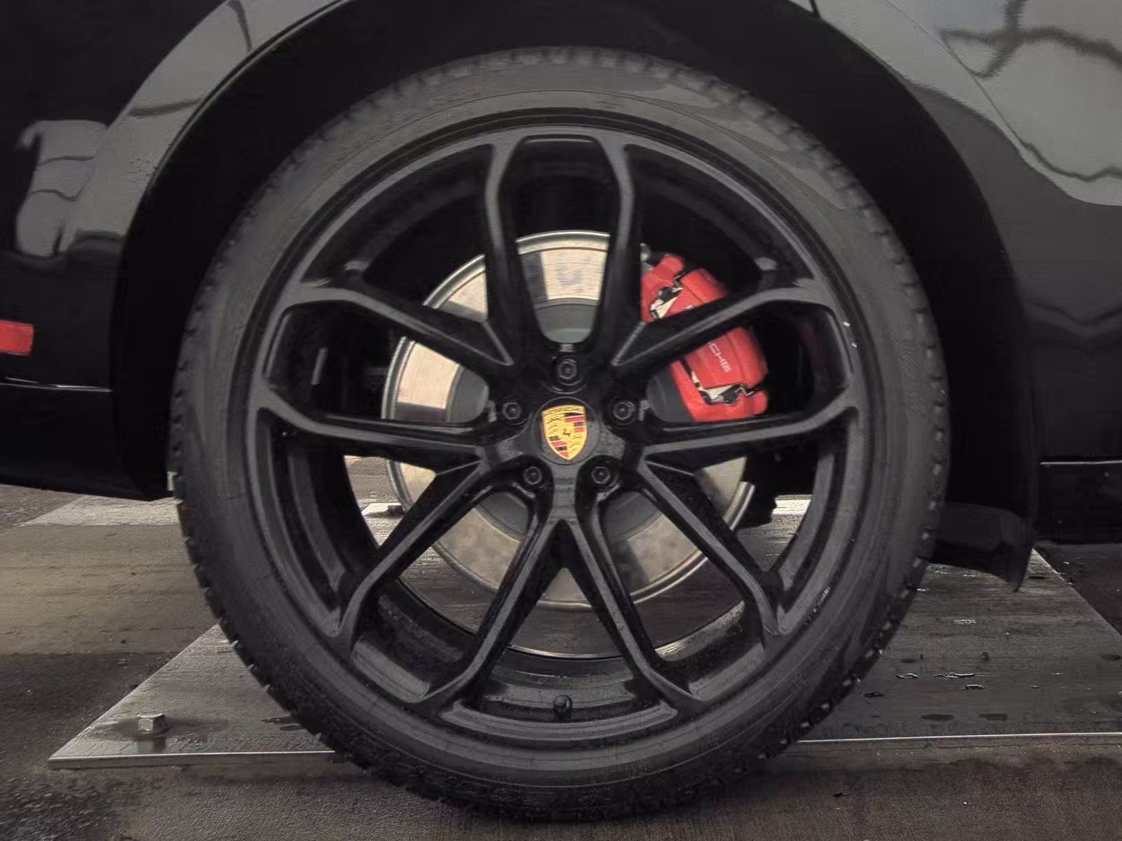 2024 Porsche Macan GTS AWD