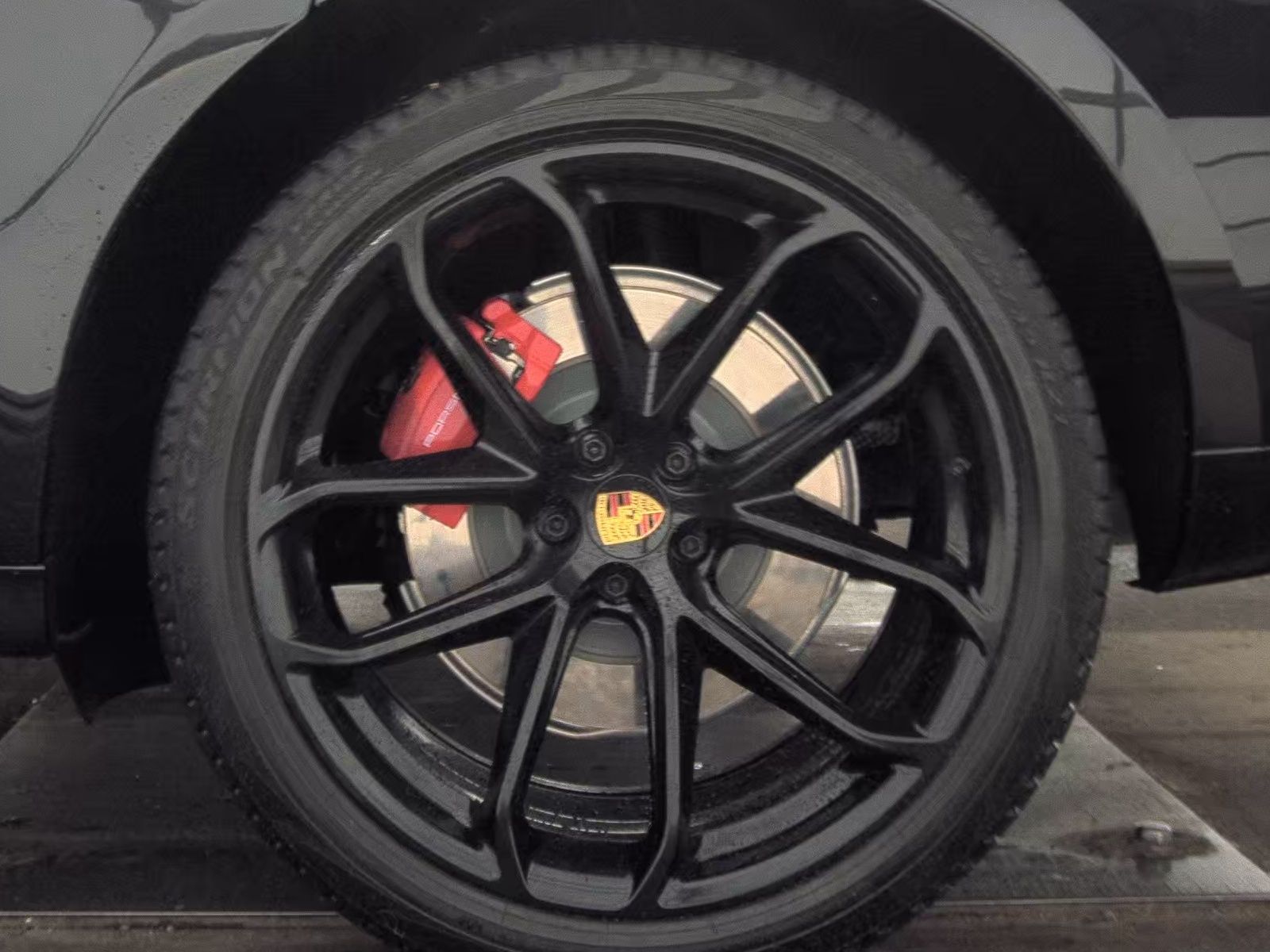 2024 Porsche Macan GTS AWD