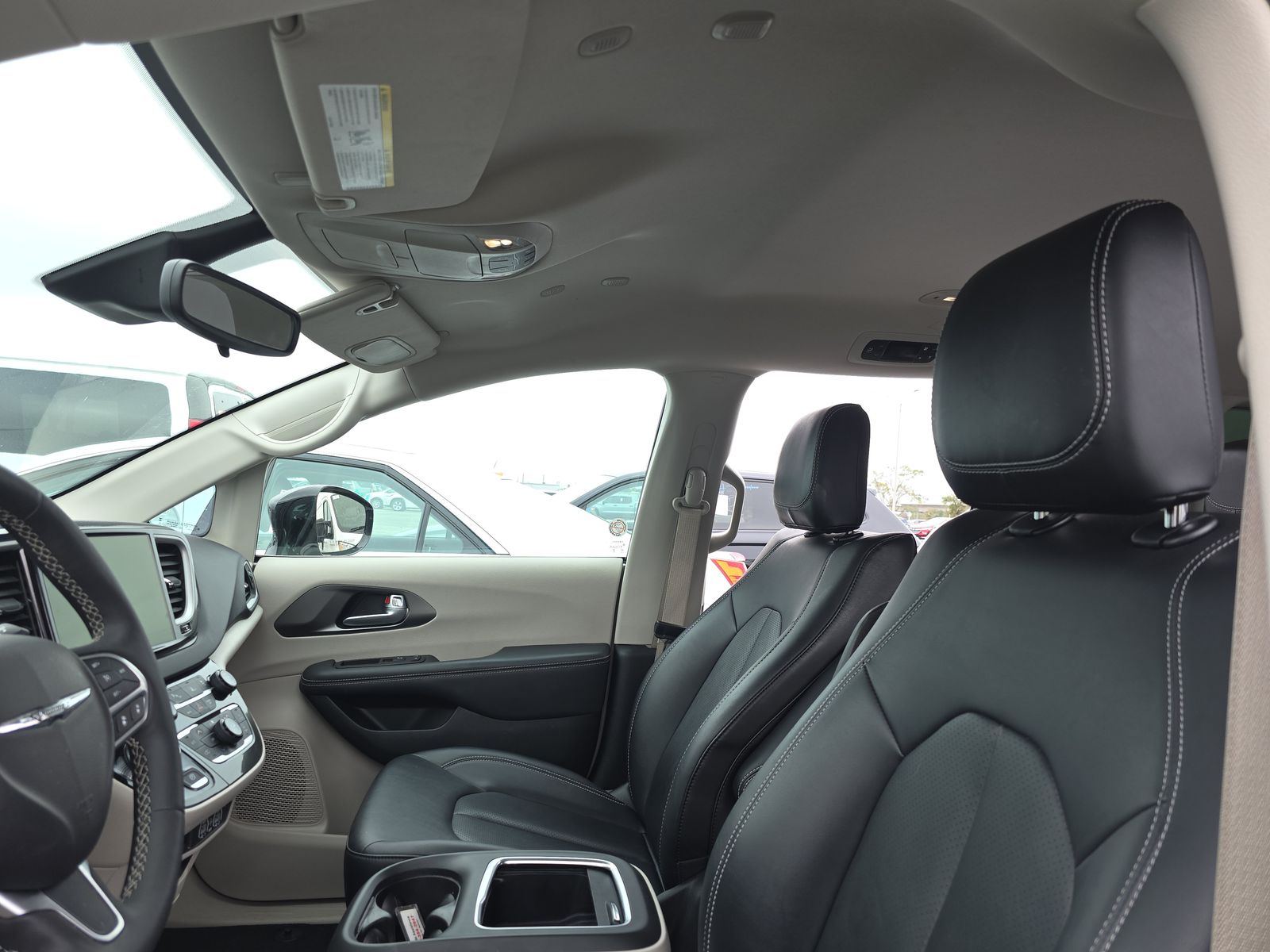 2024 Chrysler Pacifica Touring L FWD