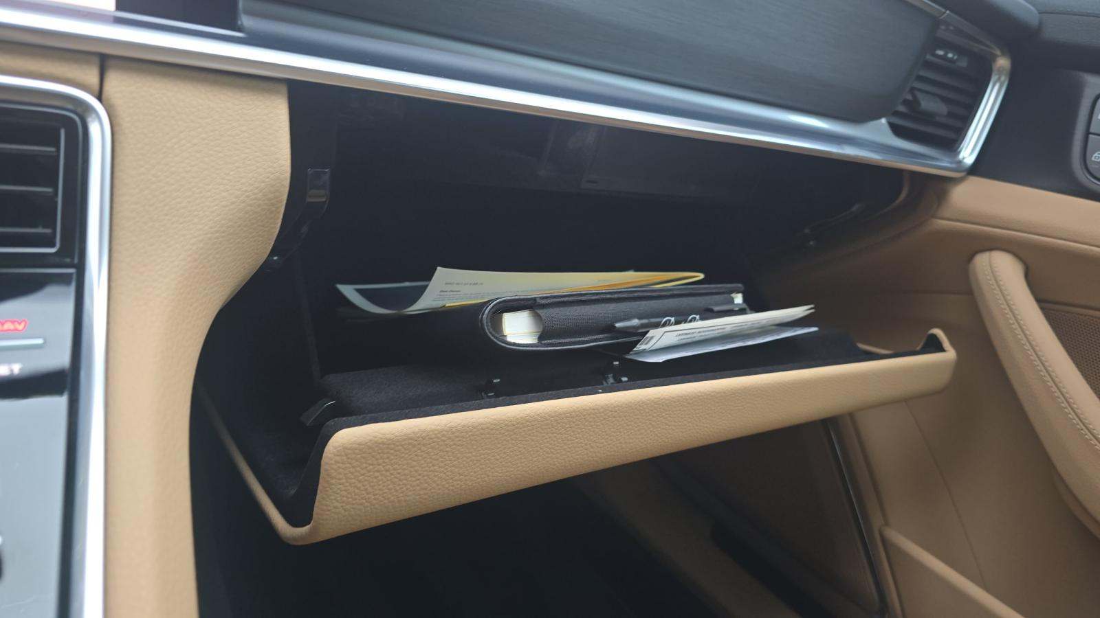 2023 Porsche Panamera Platinum Edition RWD