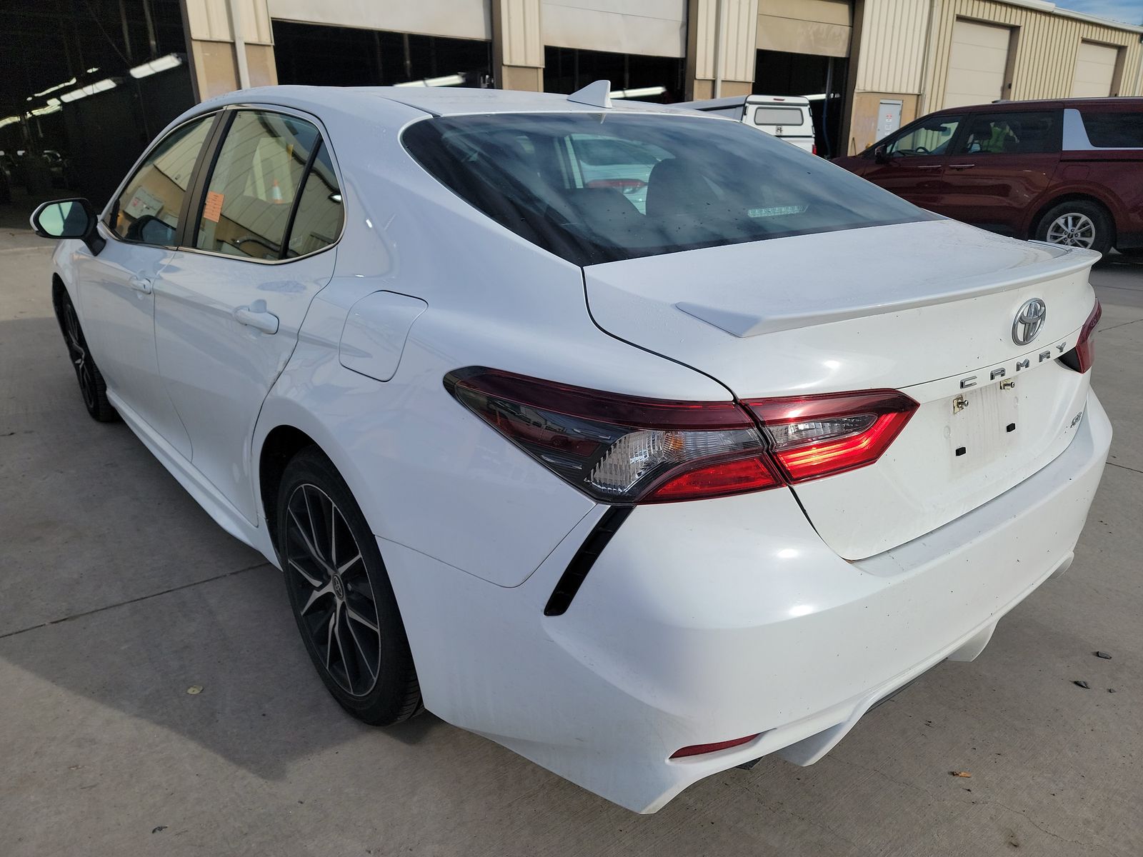 2024 Toyota Camry SE FWD