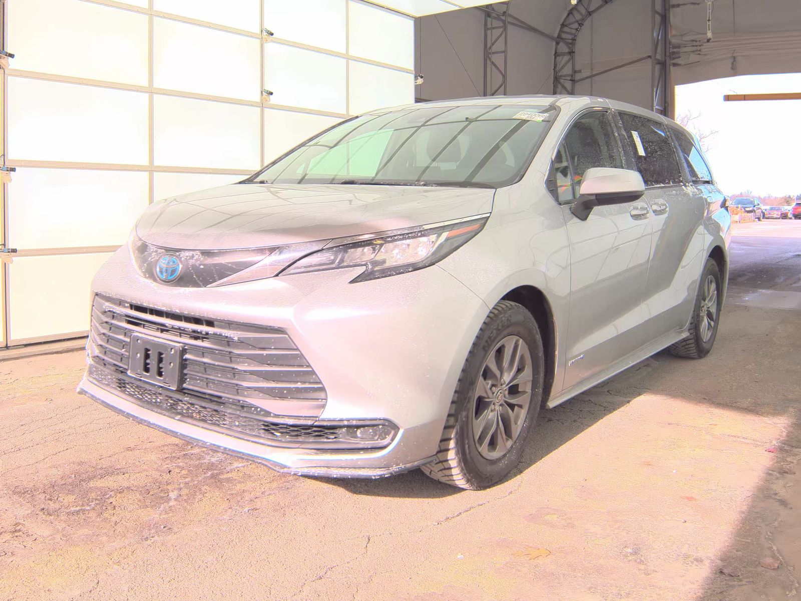 2021 Toyota Sienna LE FWD