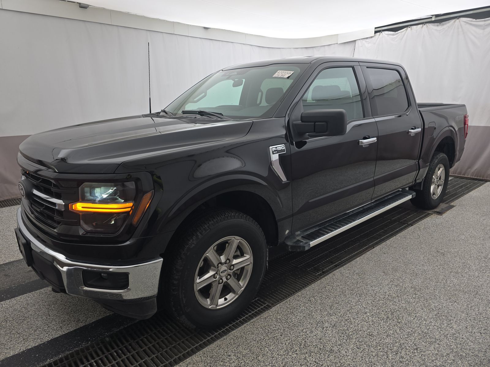 2025 Ford F-150 XLT AWD