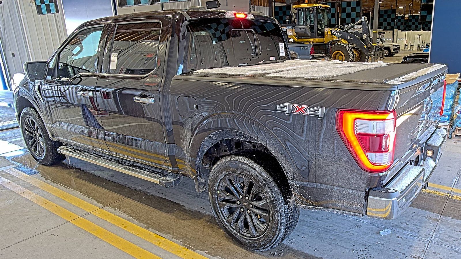 2023 Ford F-150 Lariat AWD