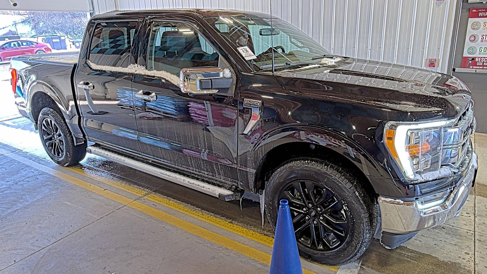 2023 Ford F-150 Lariat AWD