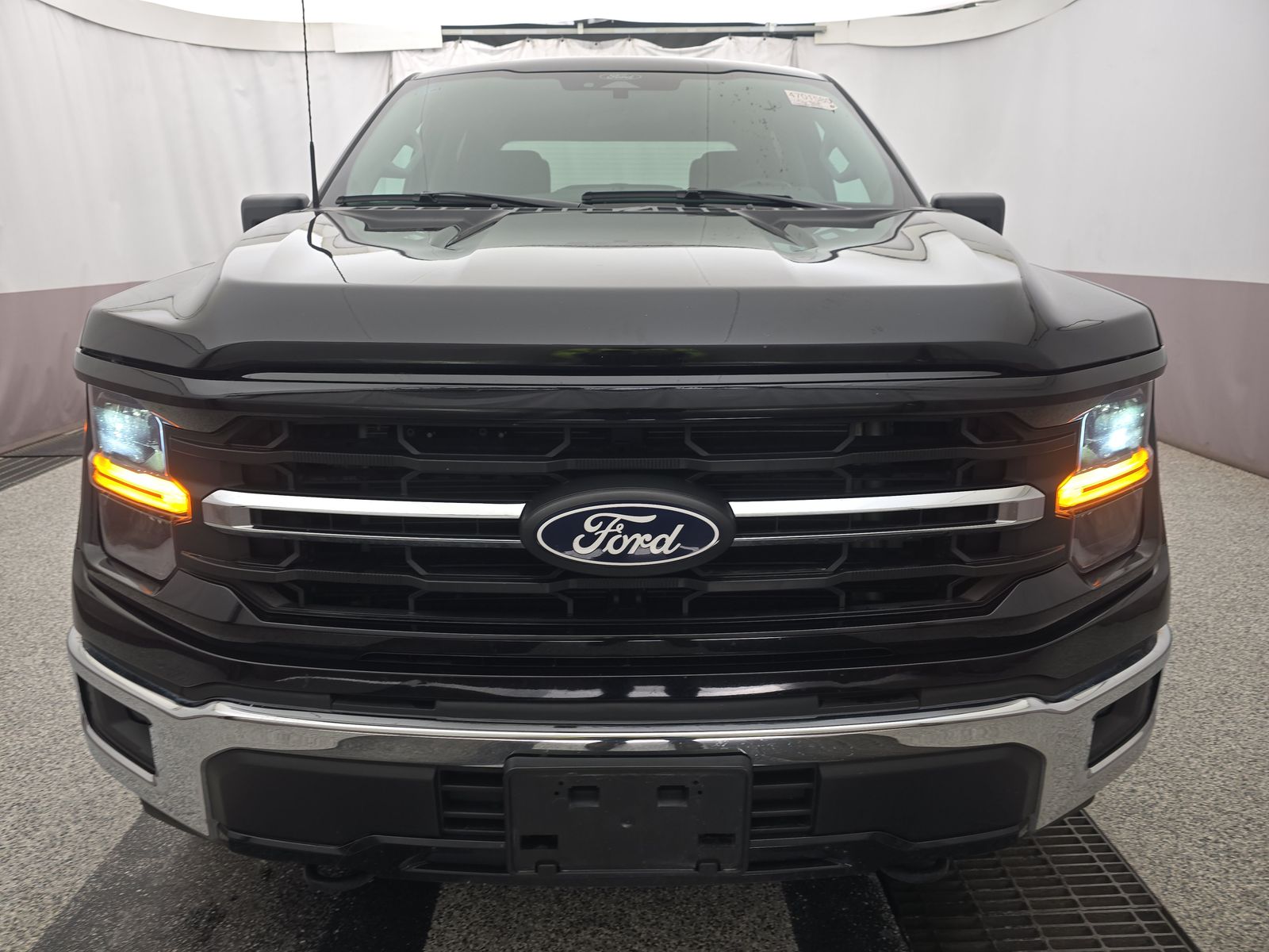 2025 Ford F-150 XLT AWD