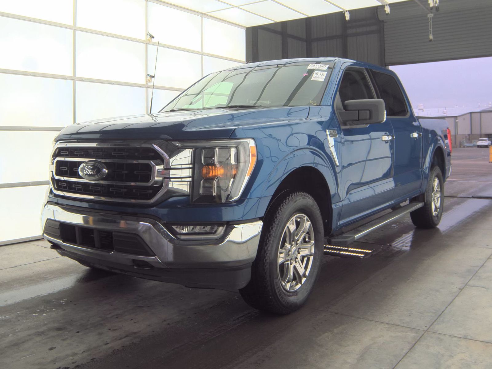 2022 Ford F-150 XLT AWD