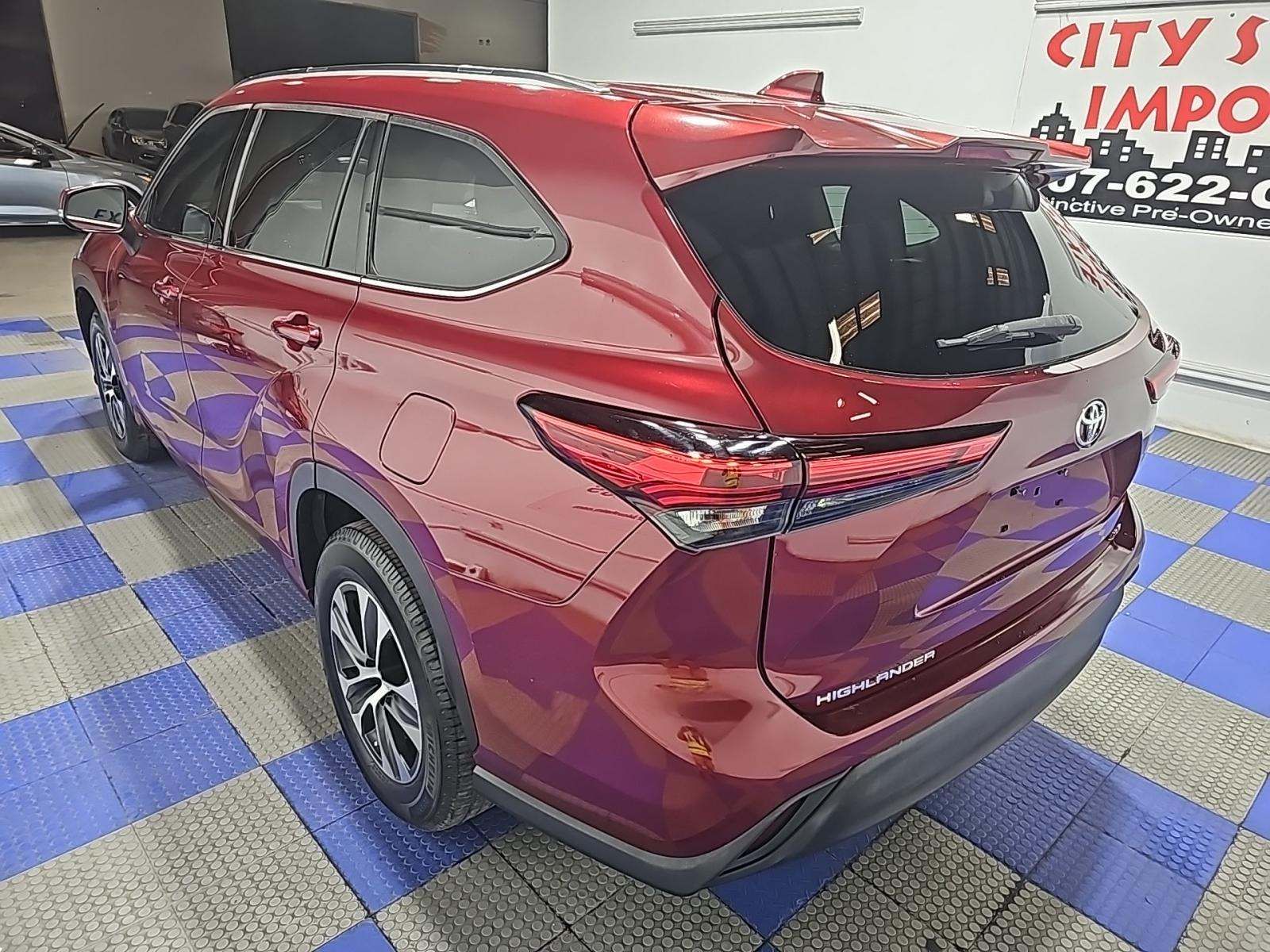 2020 Toyota Highlander XLE FWD