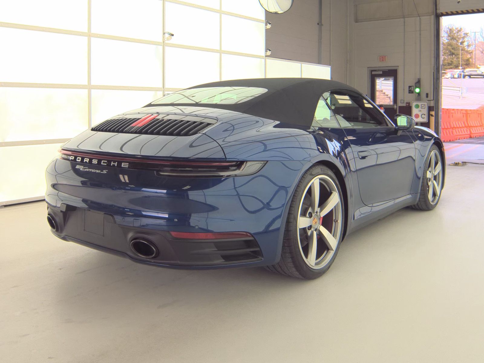 2022 Porsche 911 Carrera S RWD