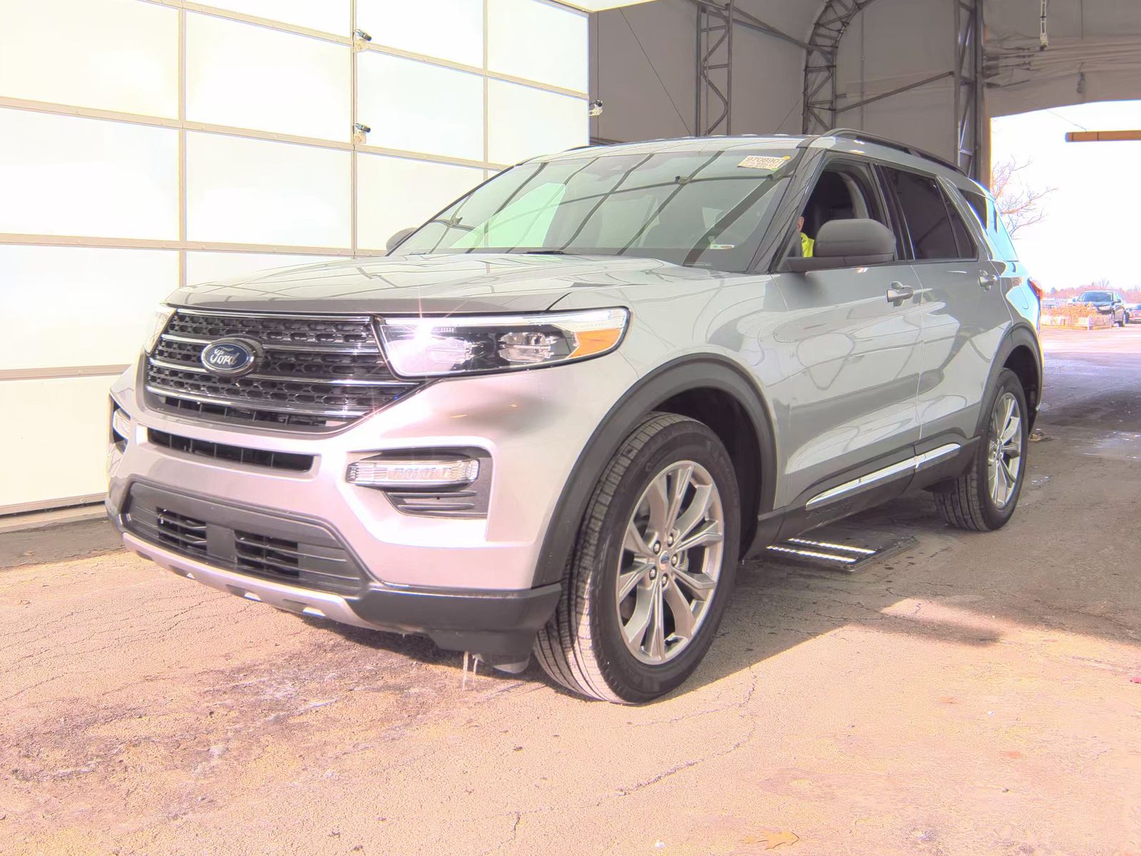 2023 Ford Explorer XLT AWD