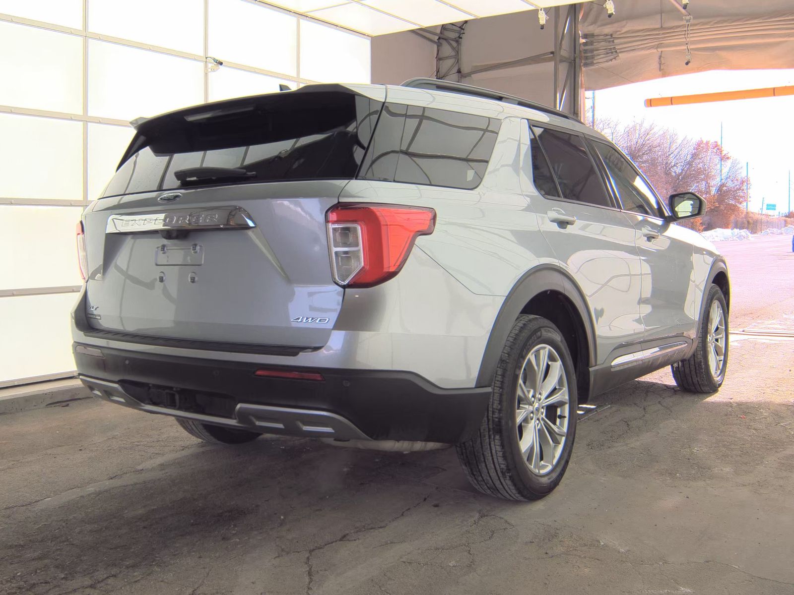 2023 Ford Explorer XLT AWD