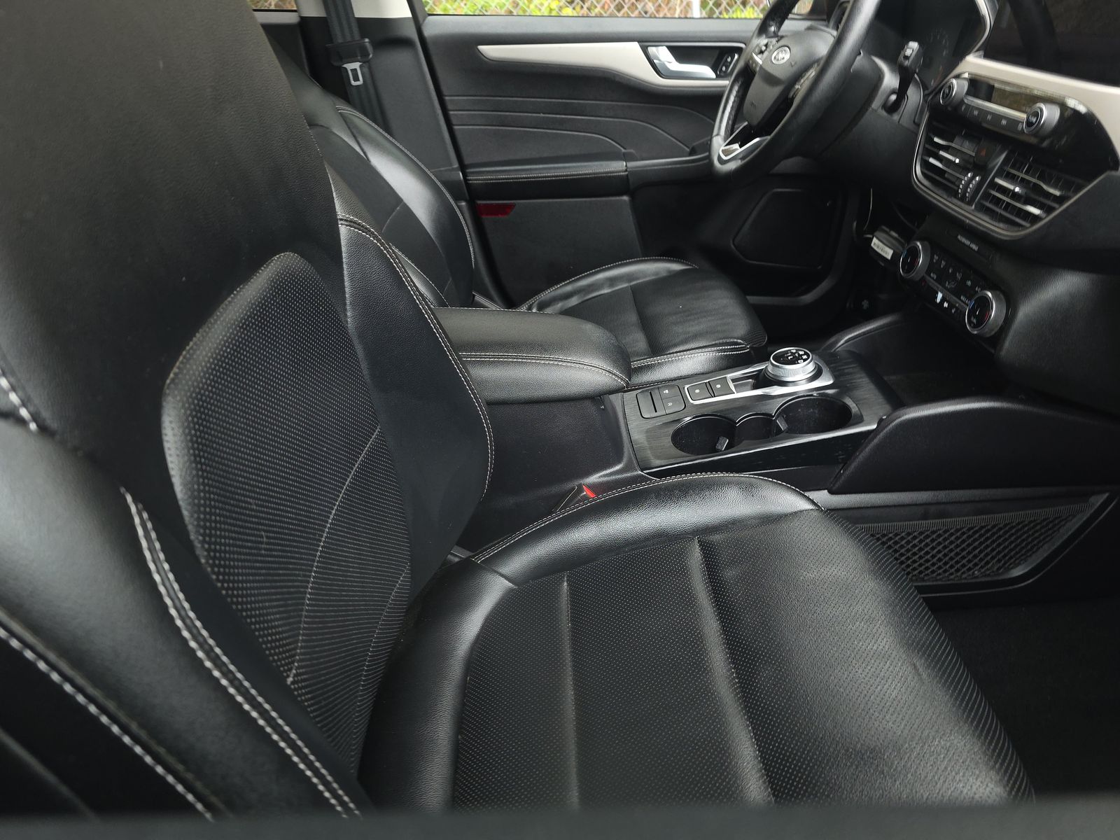 2022 Ford Escape SEL AWD