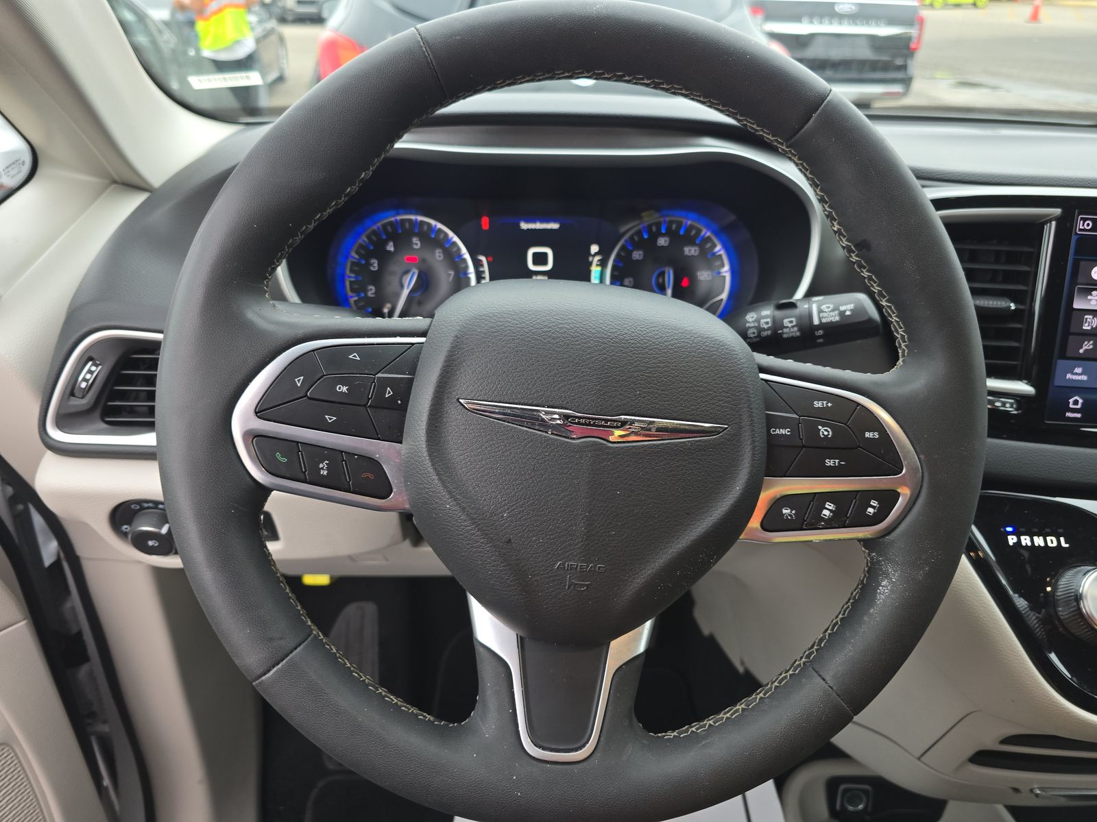 2024 Chrysler Pacifica Touring L FWD