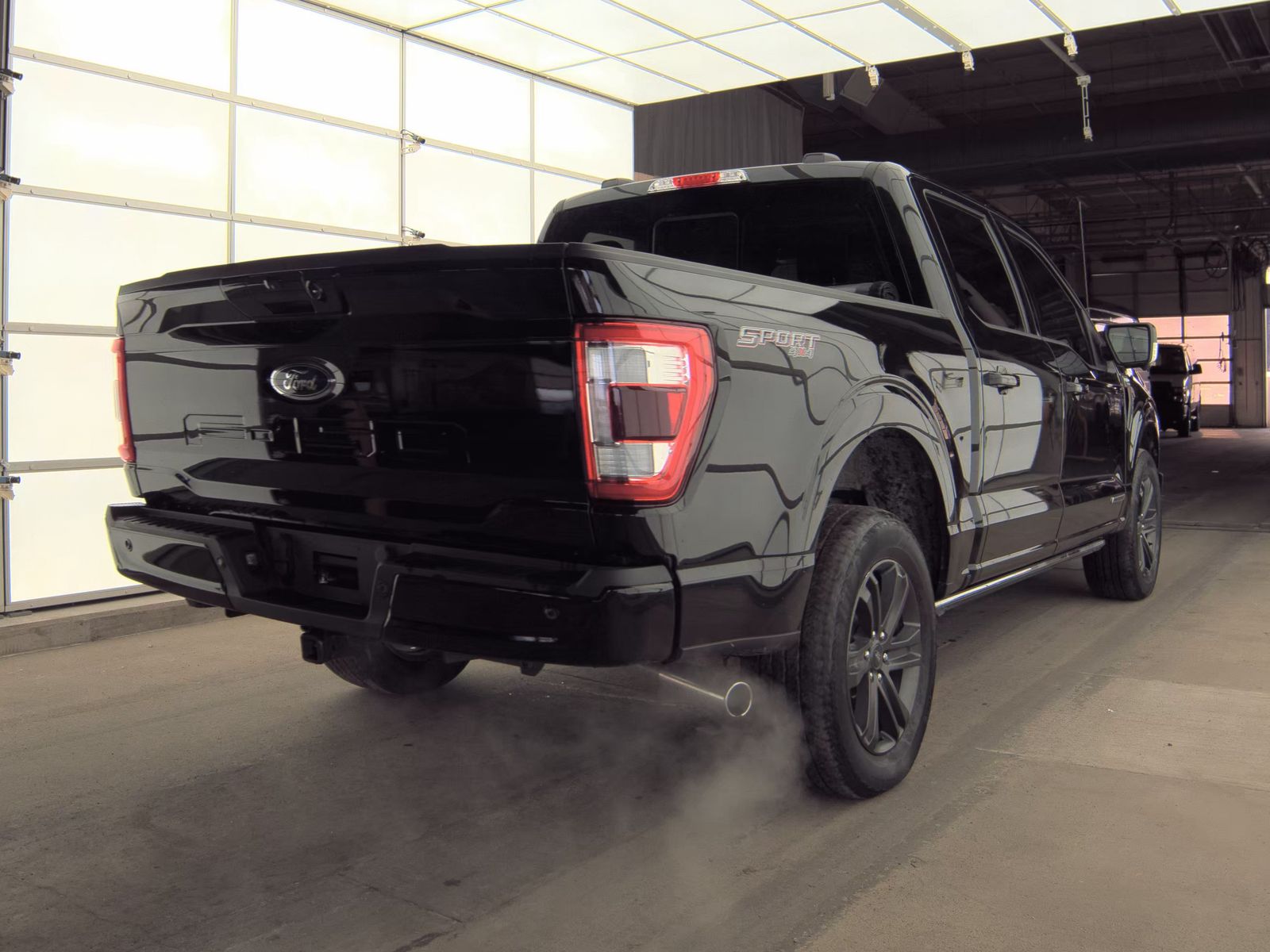 2023 Ford F-150 Hybrid Lariat AWD