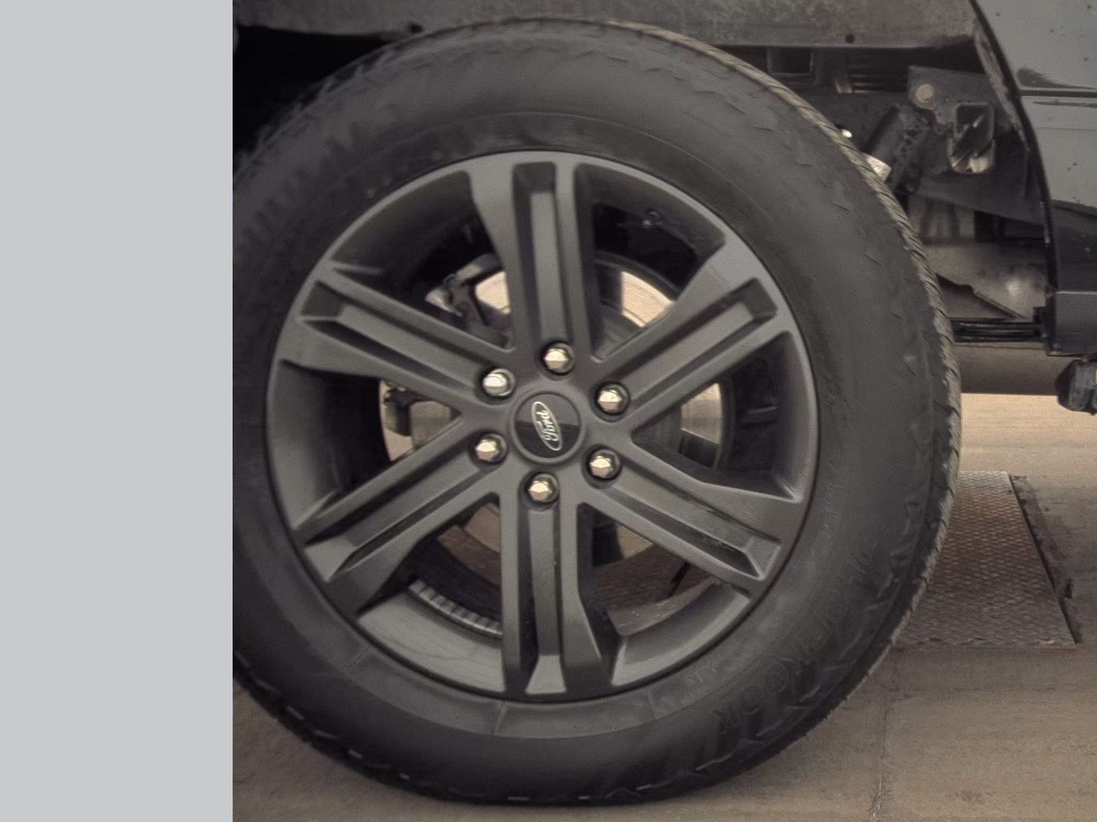 2023 Ford F-150 Hybrid Lariat AWD