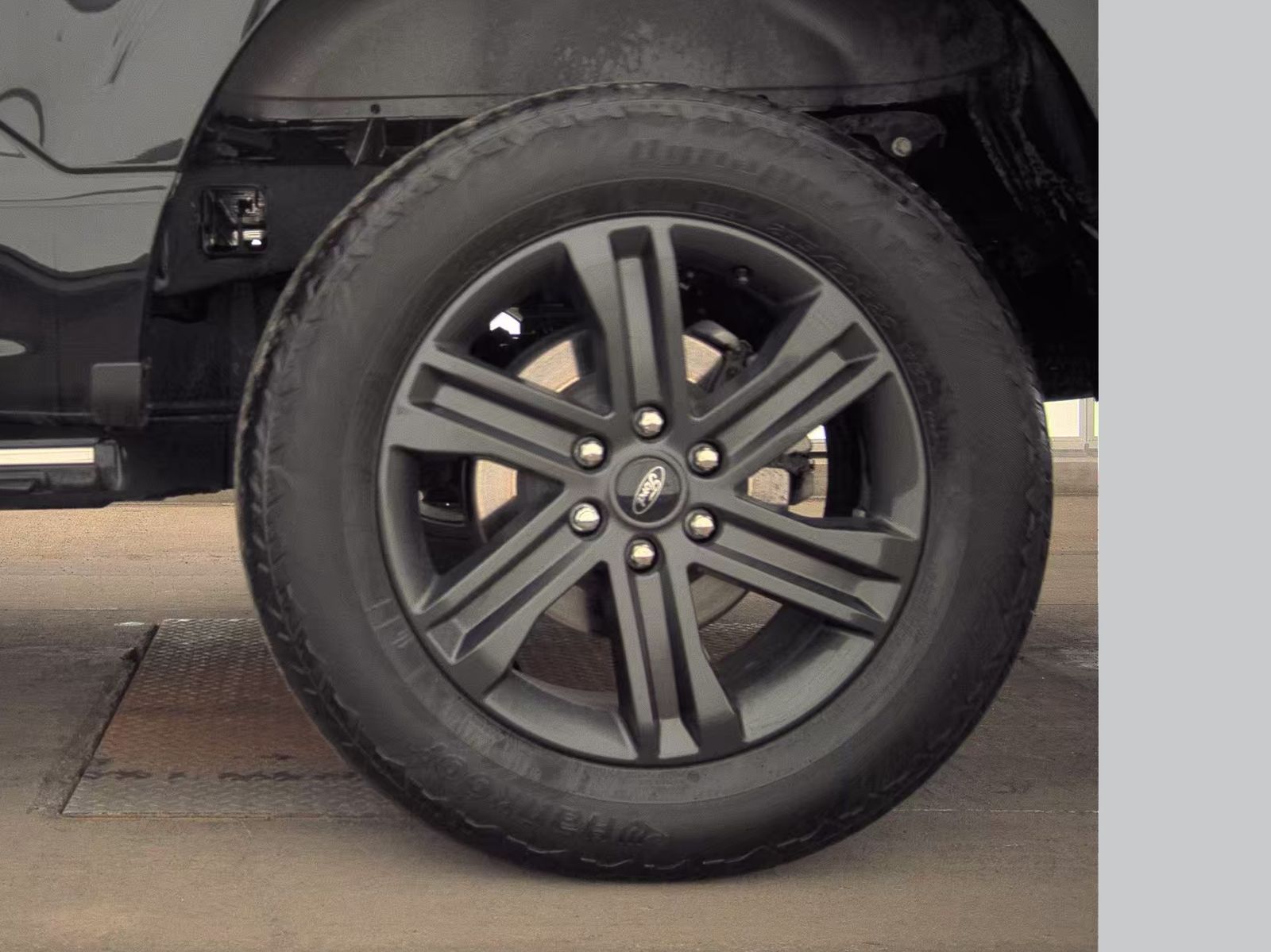 2023 Ford F-150 Hybrid Lariat AWD