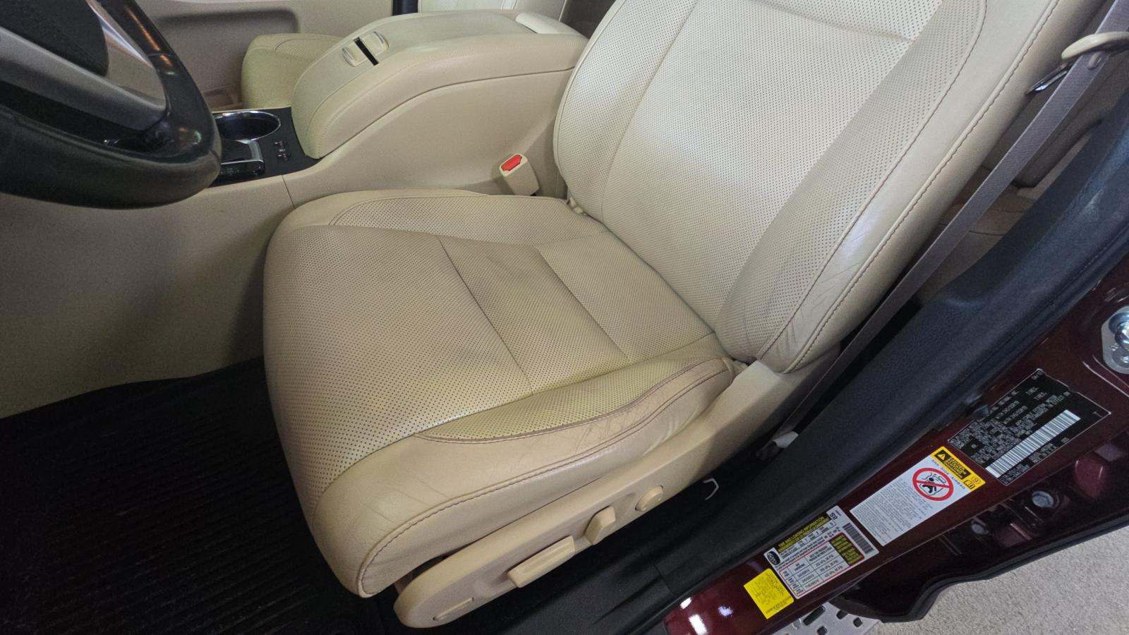 2017 Toyota Highlander Limited Platinum AWD