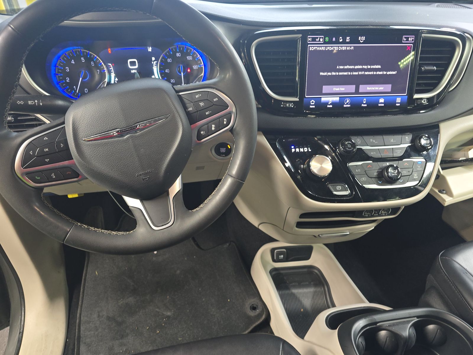 2023 Chrysler Pacifica Touring L FWD