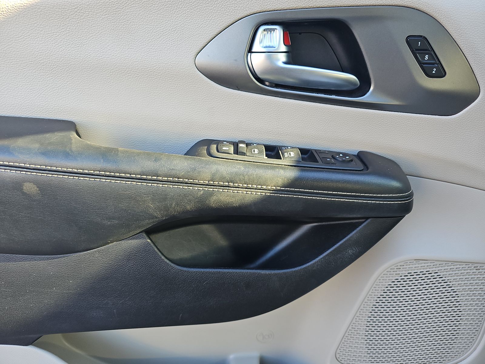 2022 Chrysler Pacifica Touring L FWD