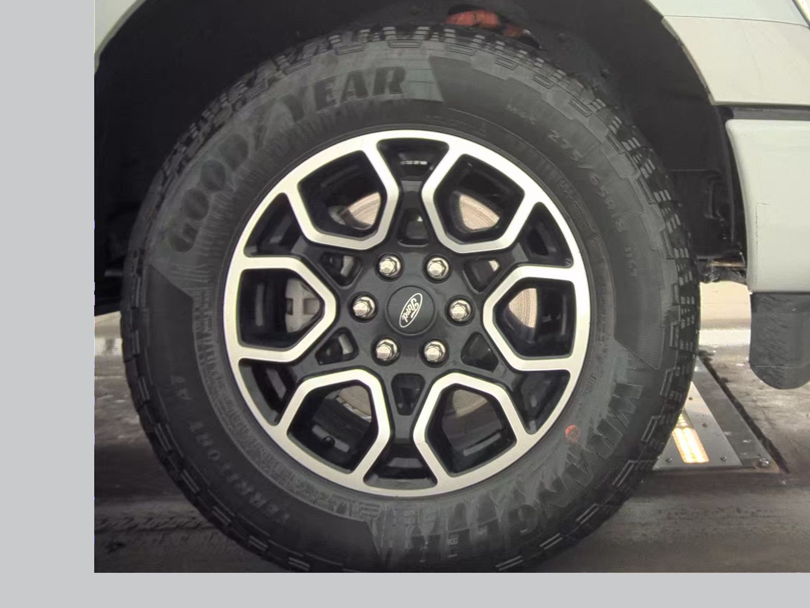 2023 Ford F-150 Hybrid XLT AWD