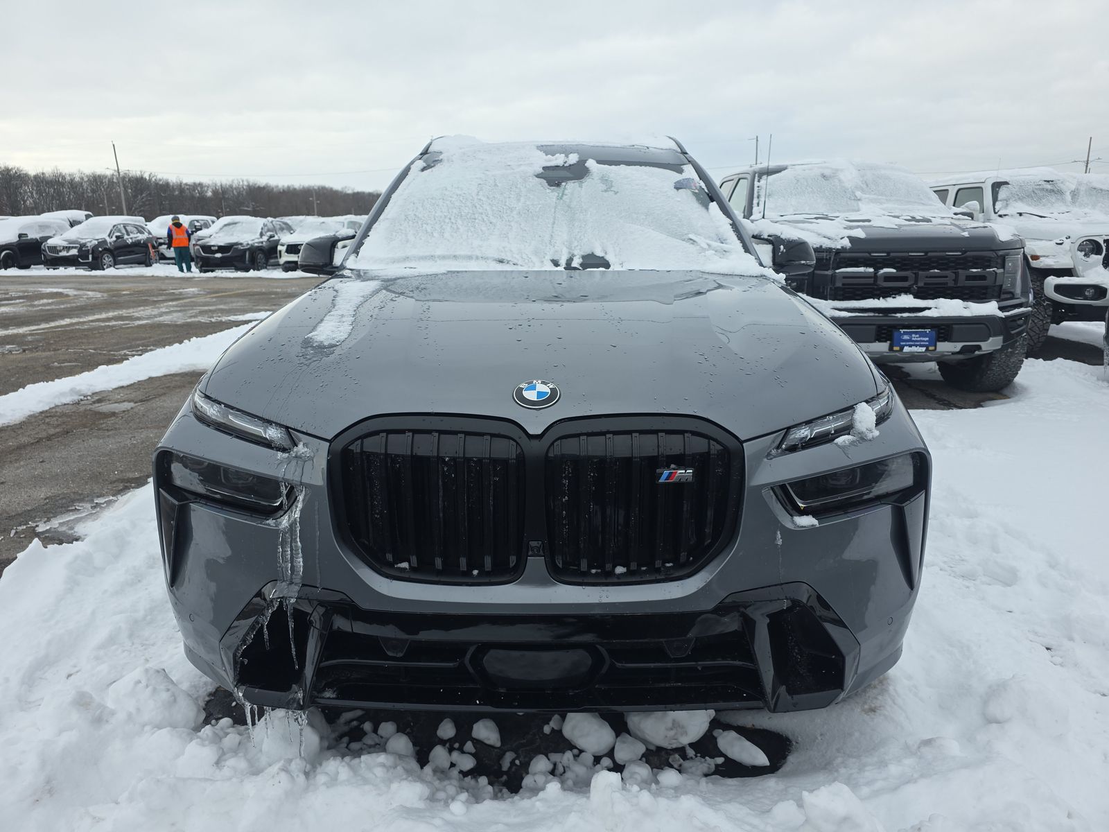 2024 BMW X7 M60i AWD