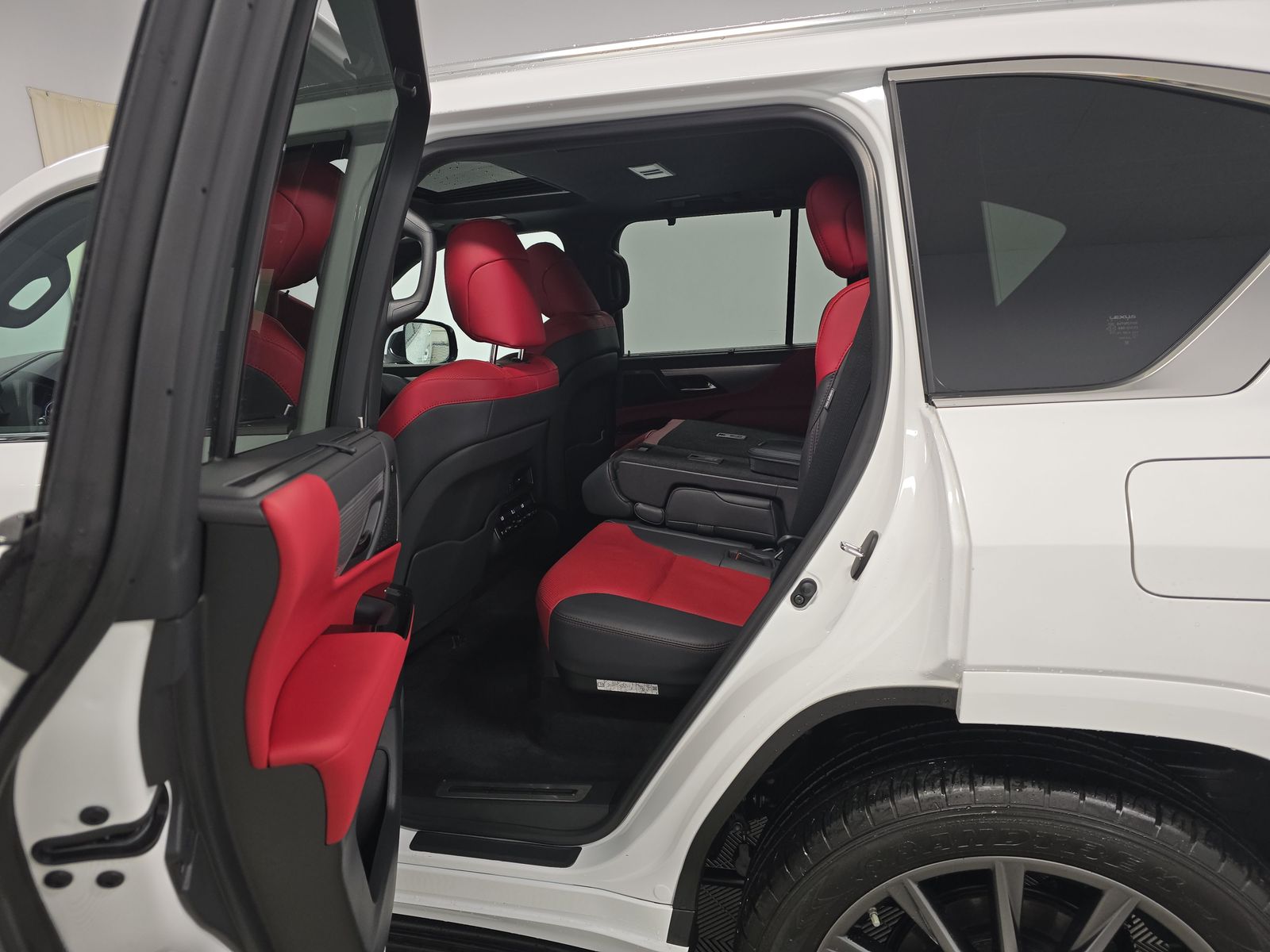 2023 Lexus LX LX 600 F SPORT AWD