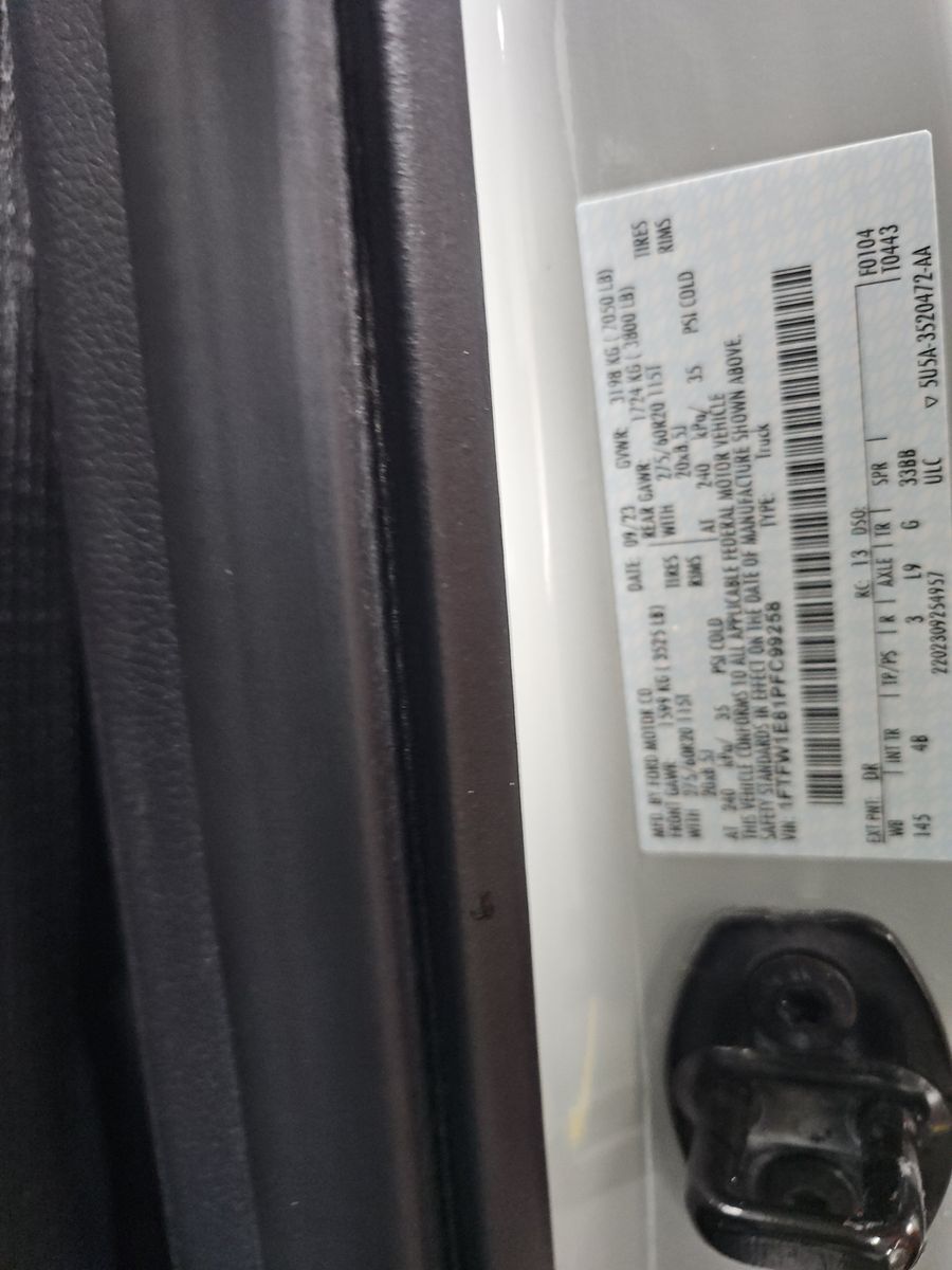 2023 Ford F-150 XLT AWD