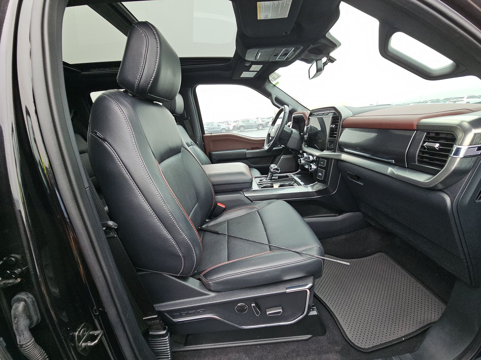 2023 Ford F-150 Lariat AWD