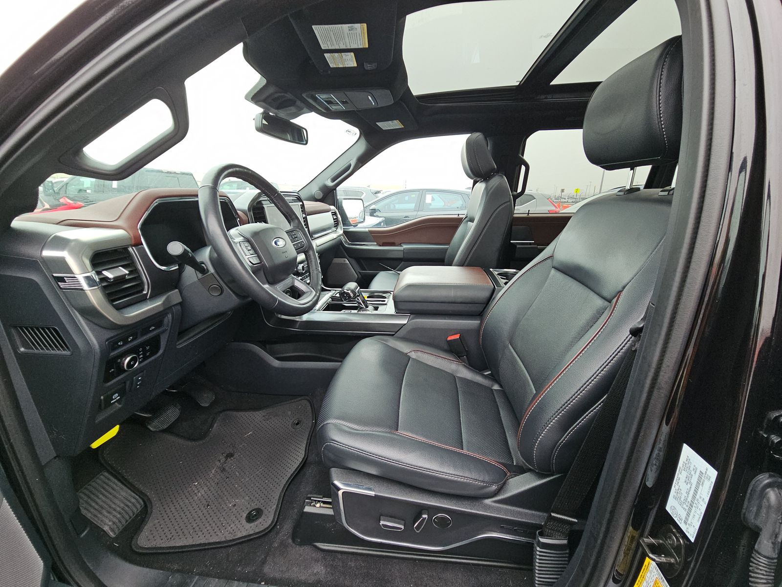 2023 Ford F-150 Lariat AWD