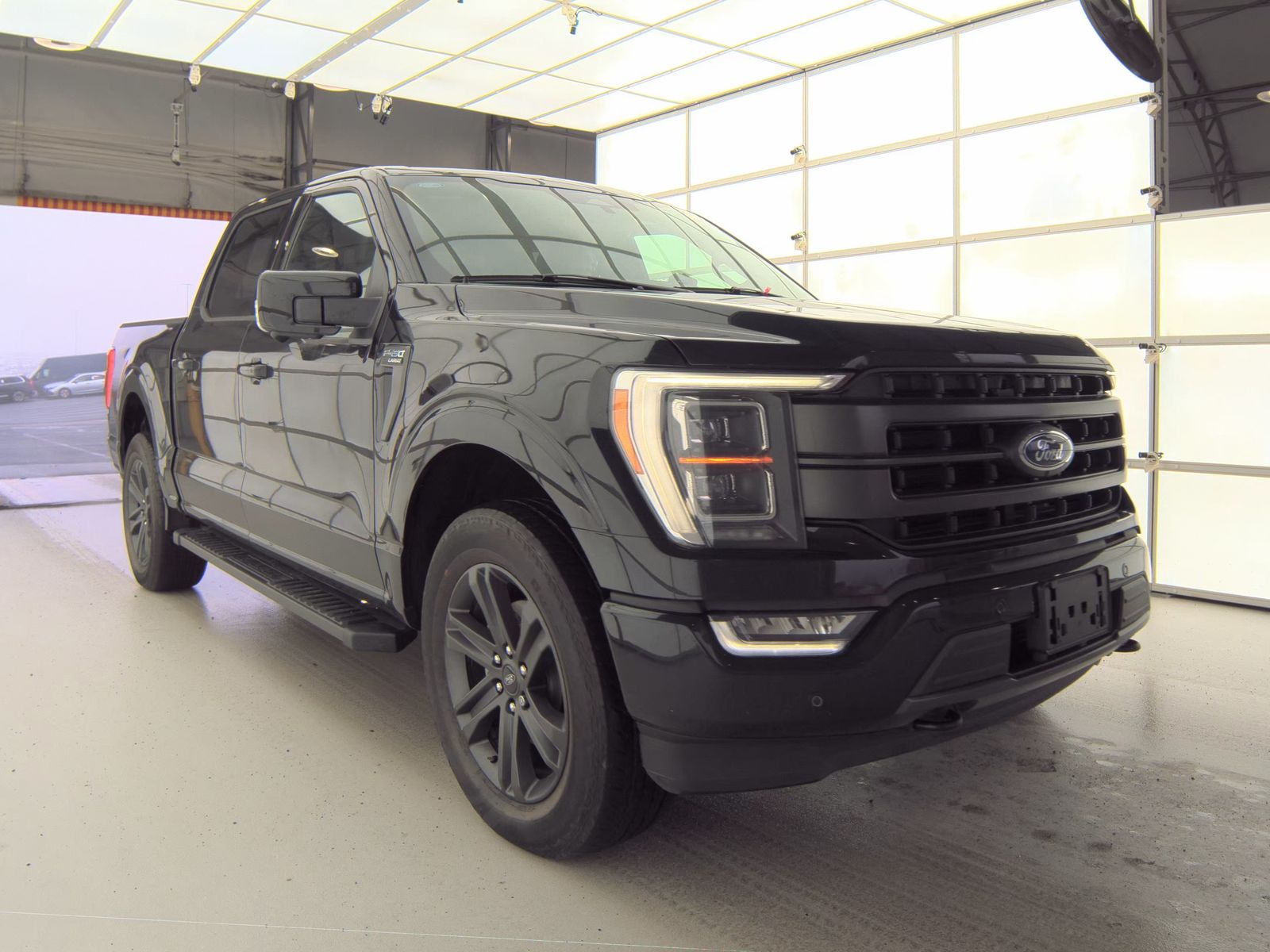 2023 Ford F-150 Lariat AWD