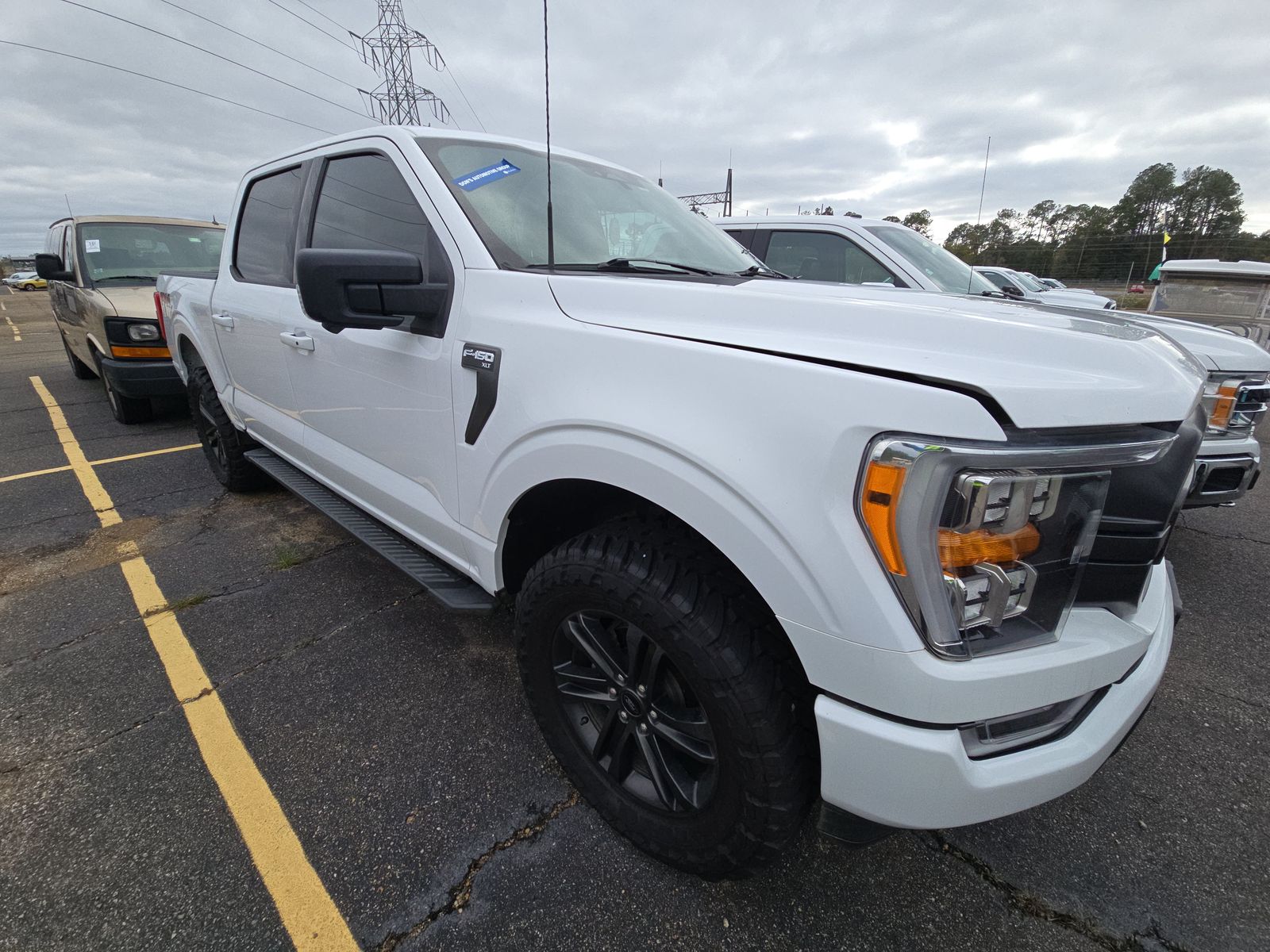 2022 Ford F-150 XLT AWD