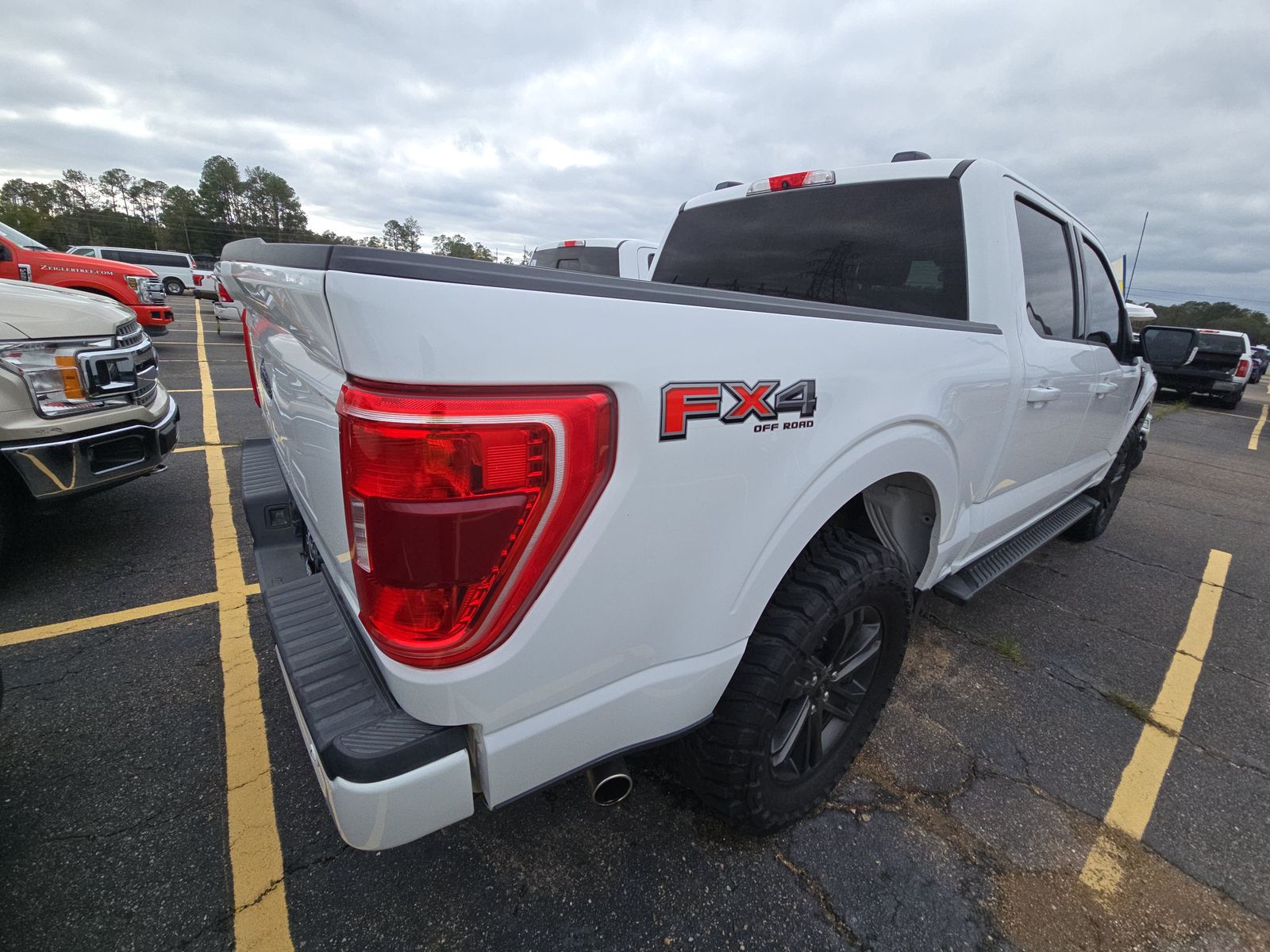 2022 Ford F-150 XLT AWD