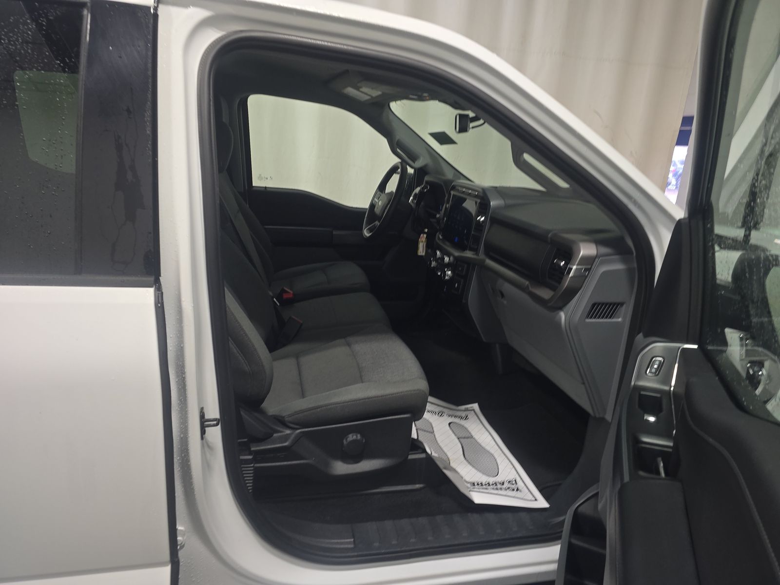 2024 Ford F-150 XLT AWD