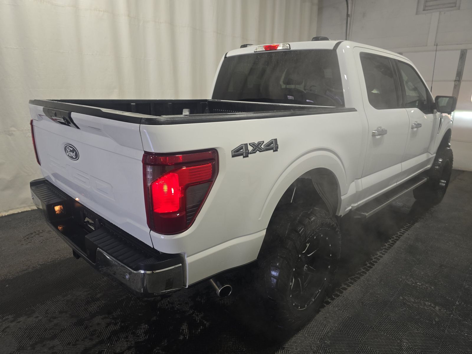 2024 Ford F-150 XLT AWD