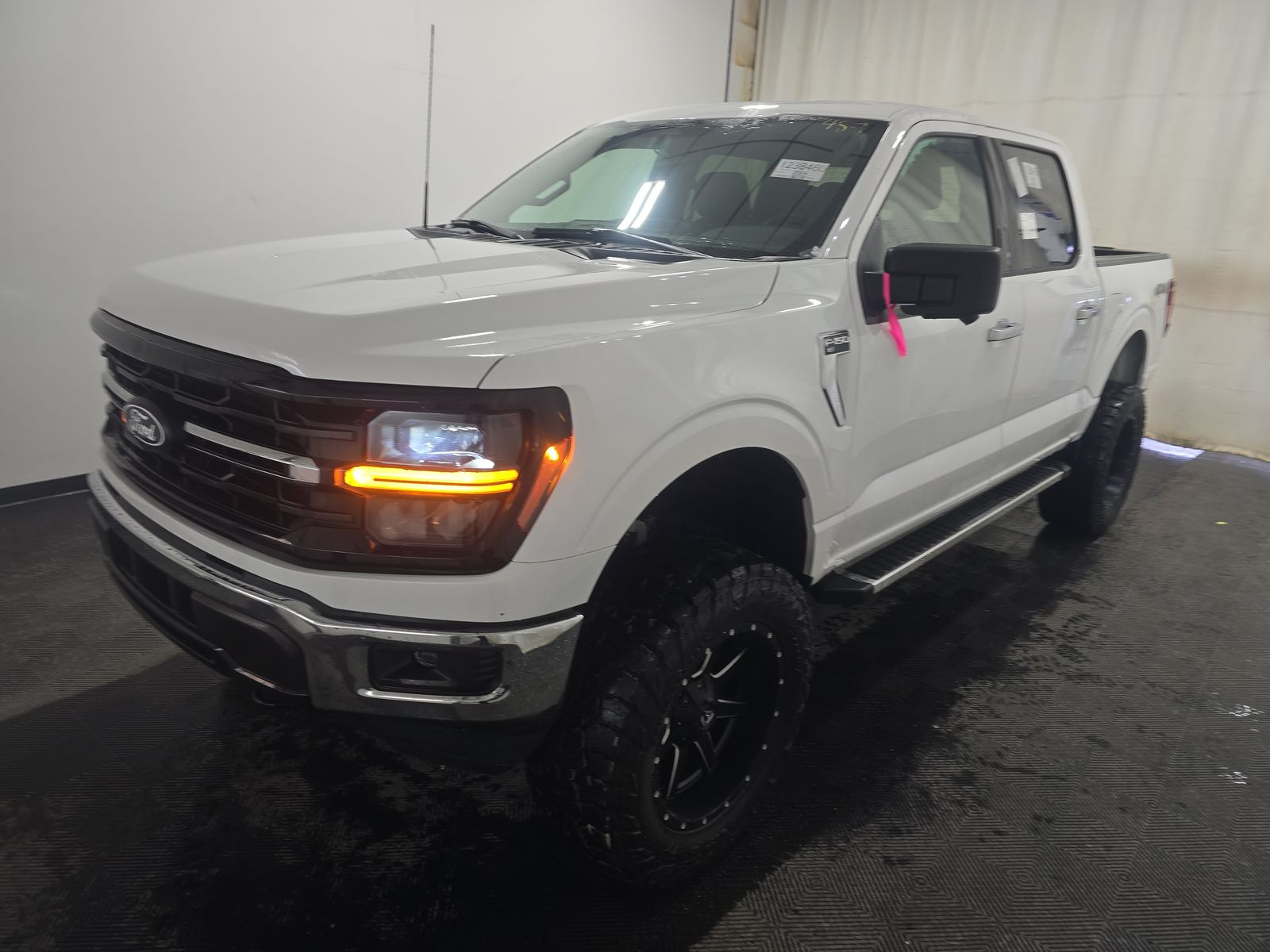 2024 Ford F-150 XLT AWD