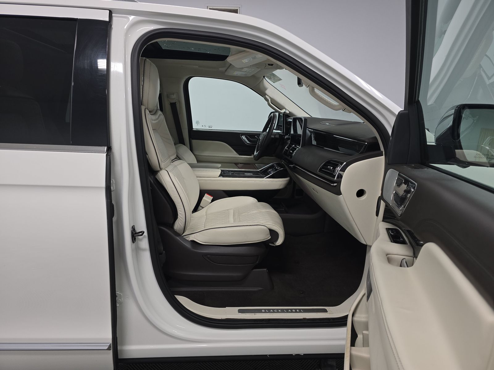 2023 Lincoln Navigator L Black Label AWD