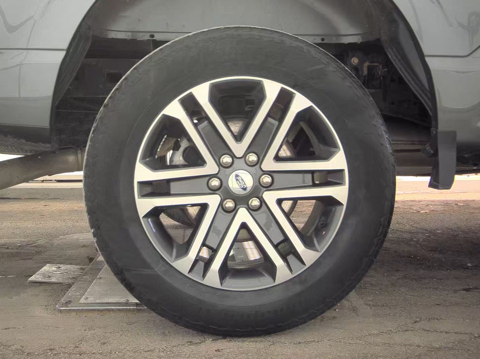 2022 Ford F-150 XL AWD