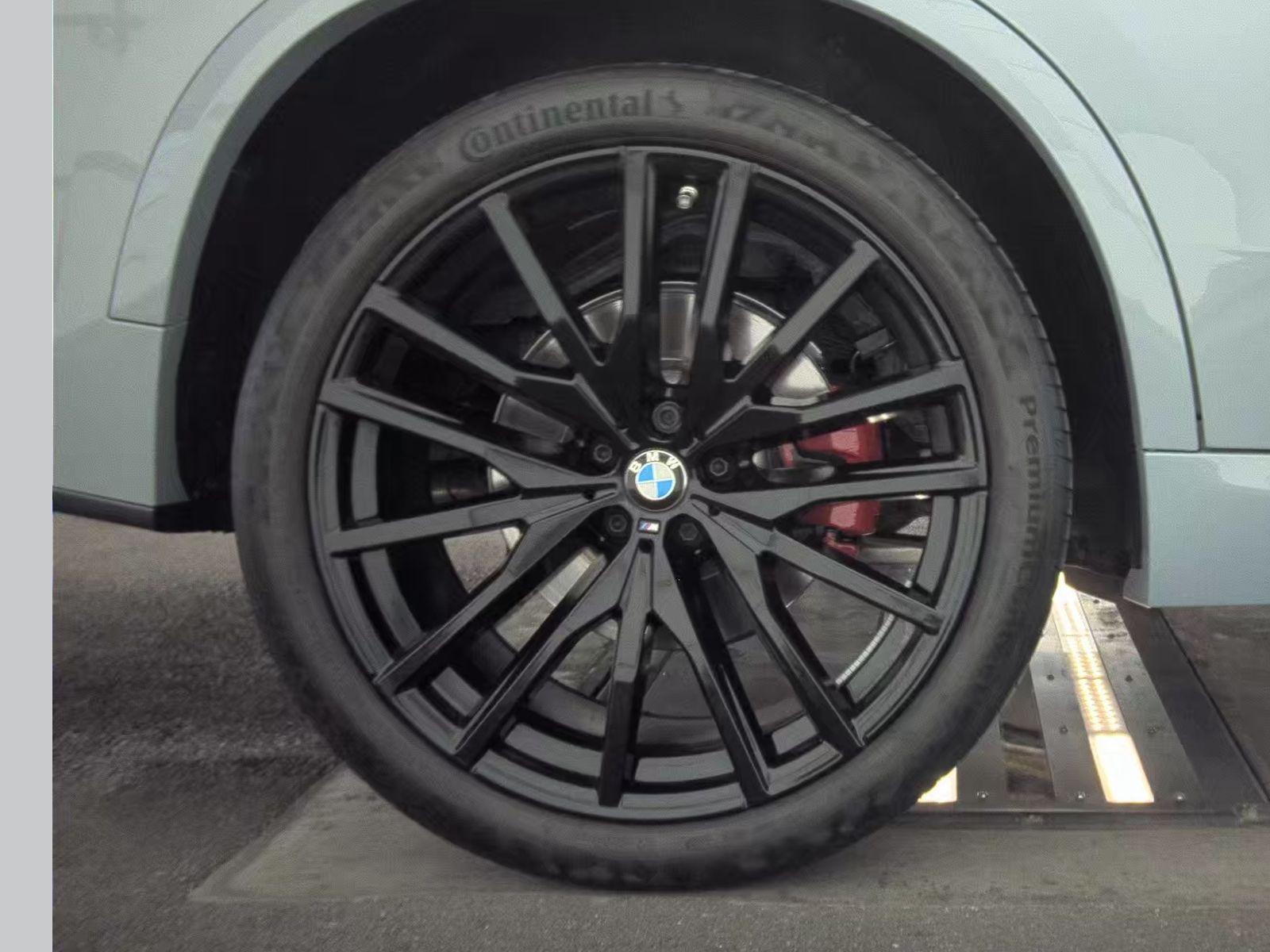 2024 BMW X5 xDrive40i AWD