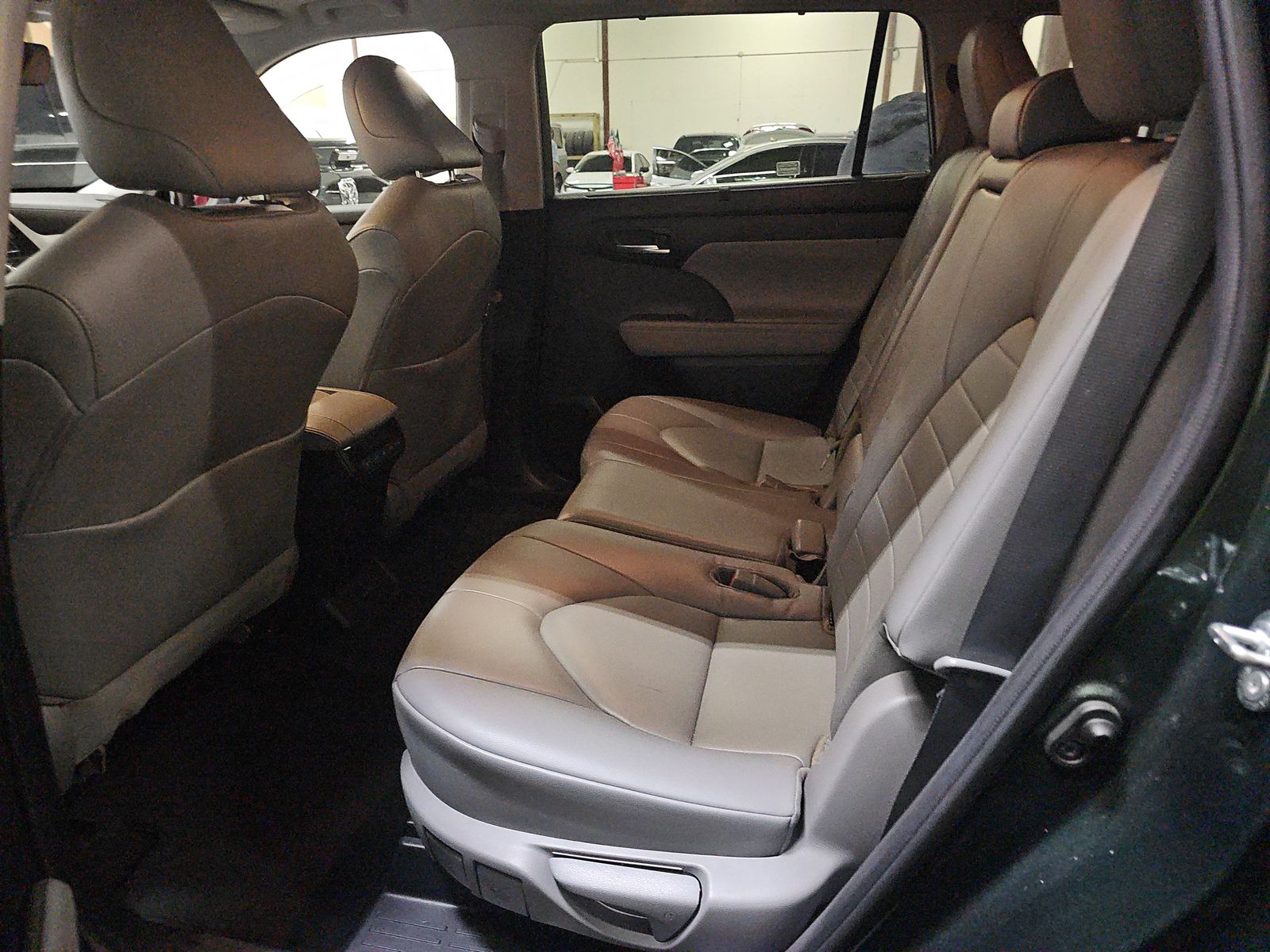 2023 Toyota Highlander XLE FWD