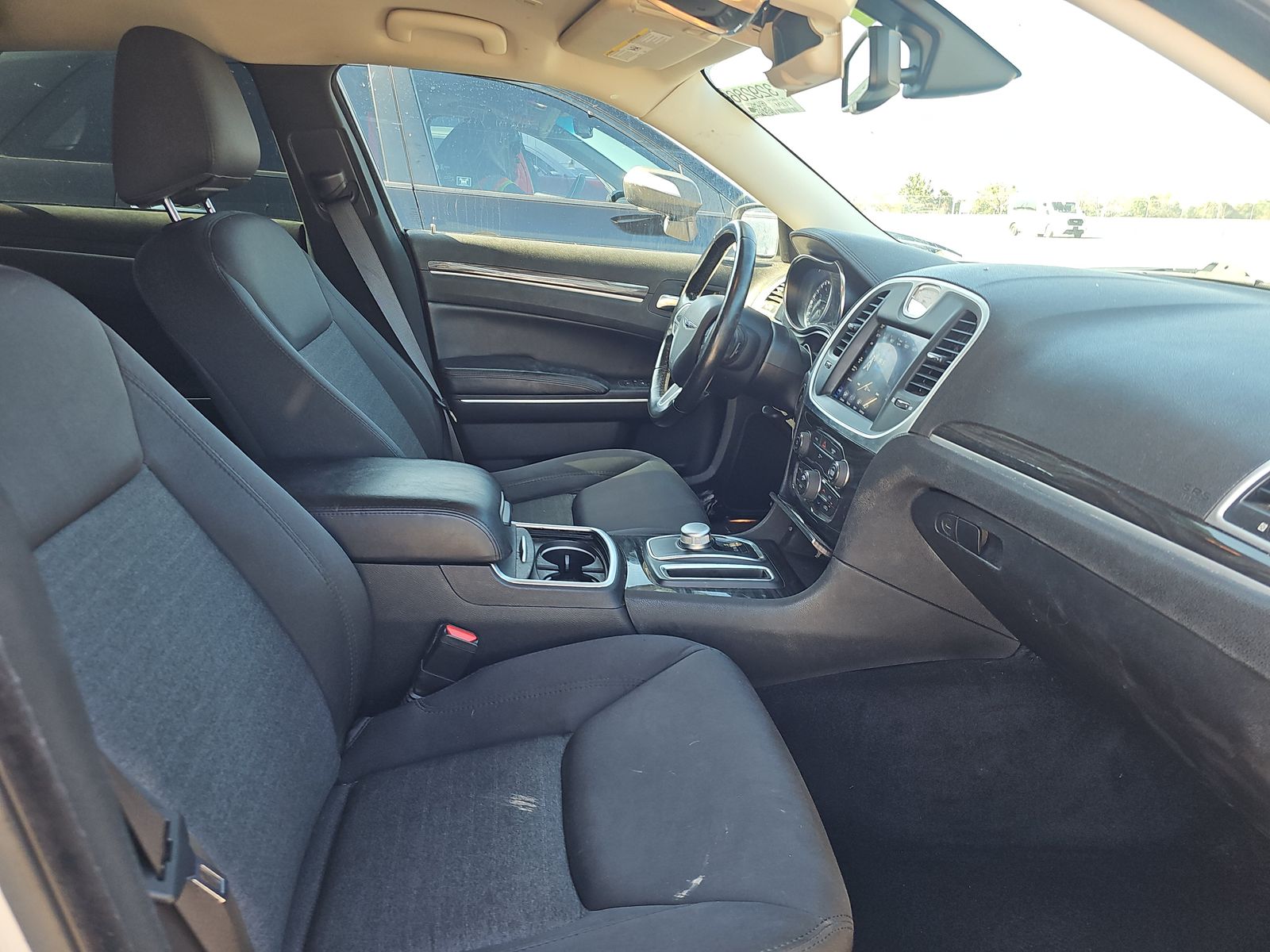 2020 Chrysler 300 Touring RWD