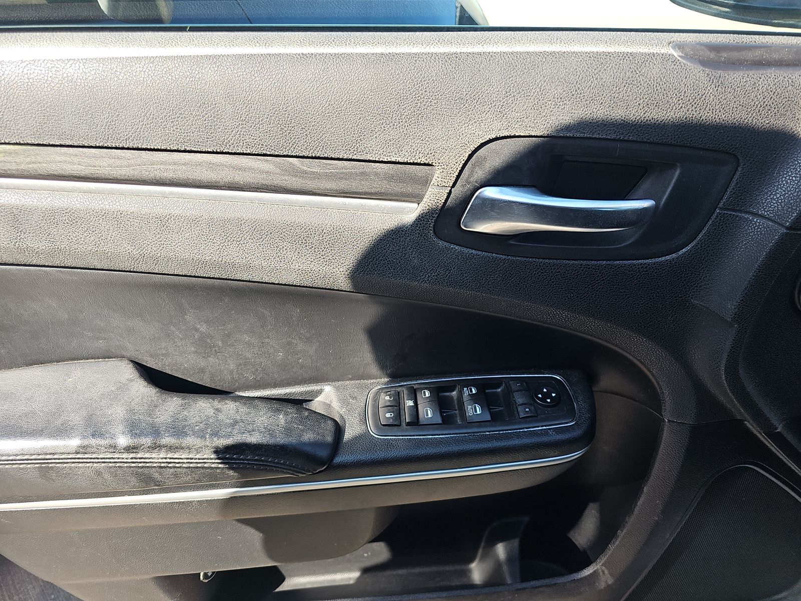 2020 Chrysler 300 Touring RWD