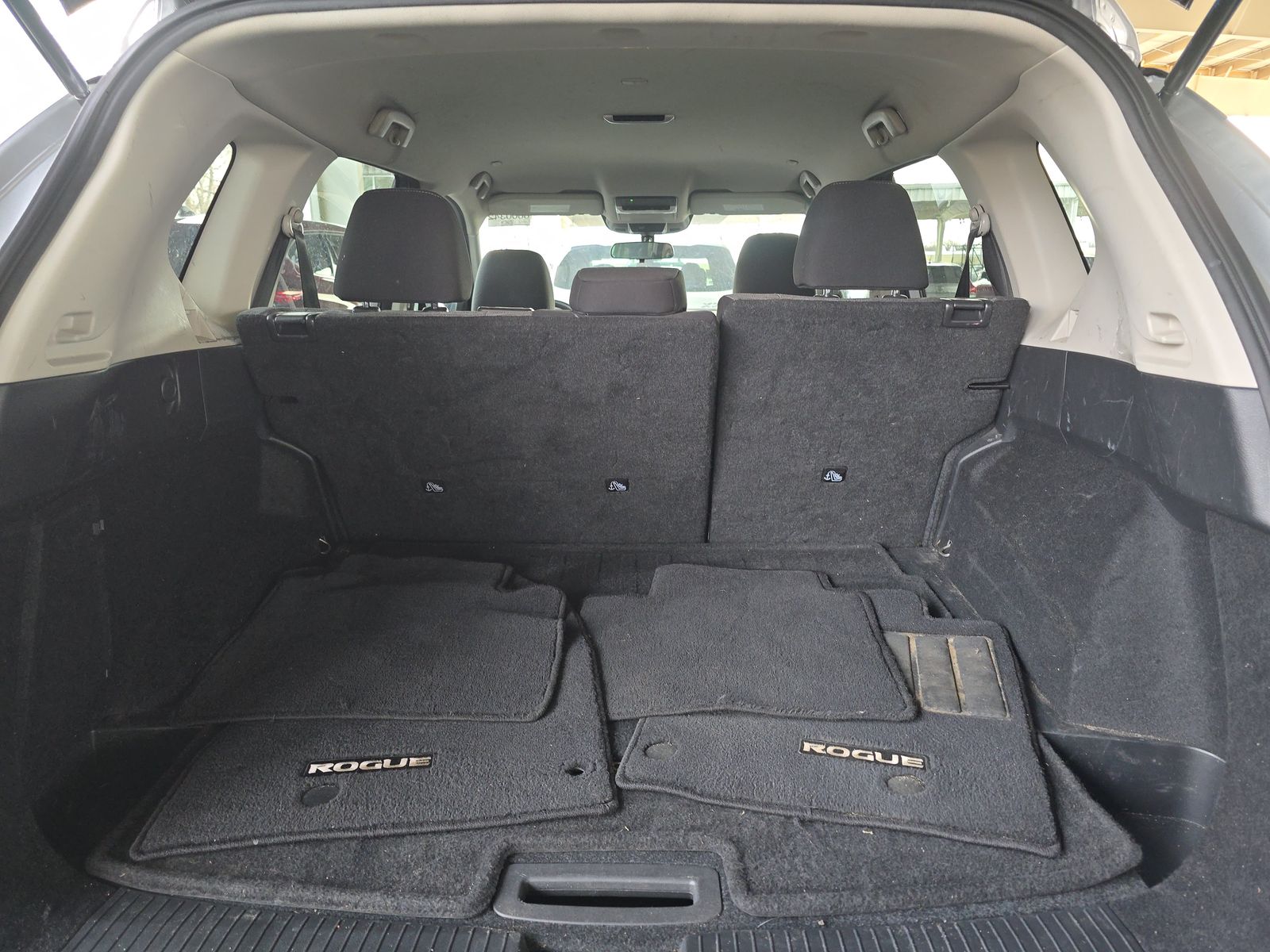 2022 Nissan Rogue SV FWD