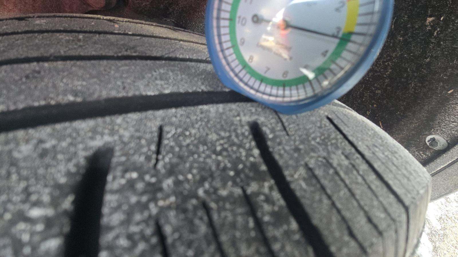 2023 Ford Explorer XLT AWD