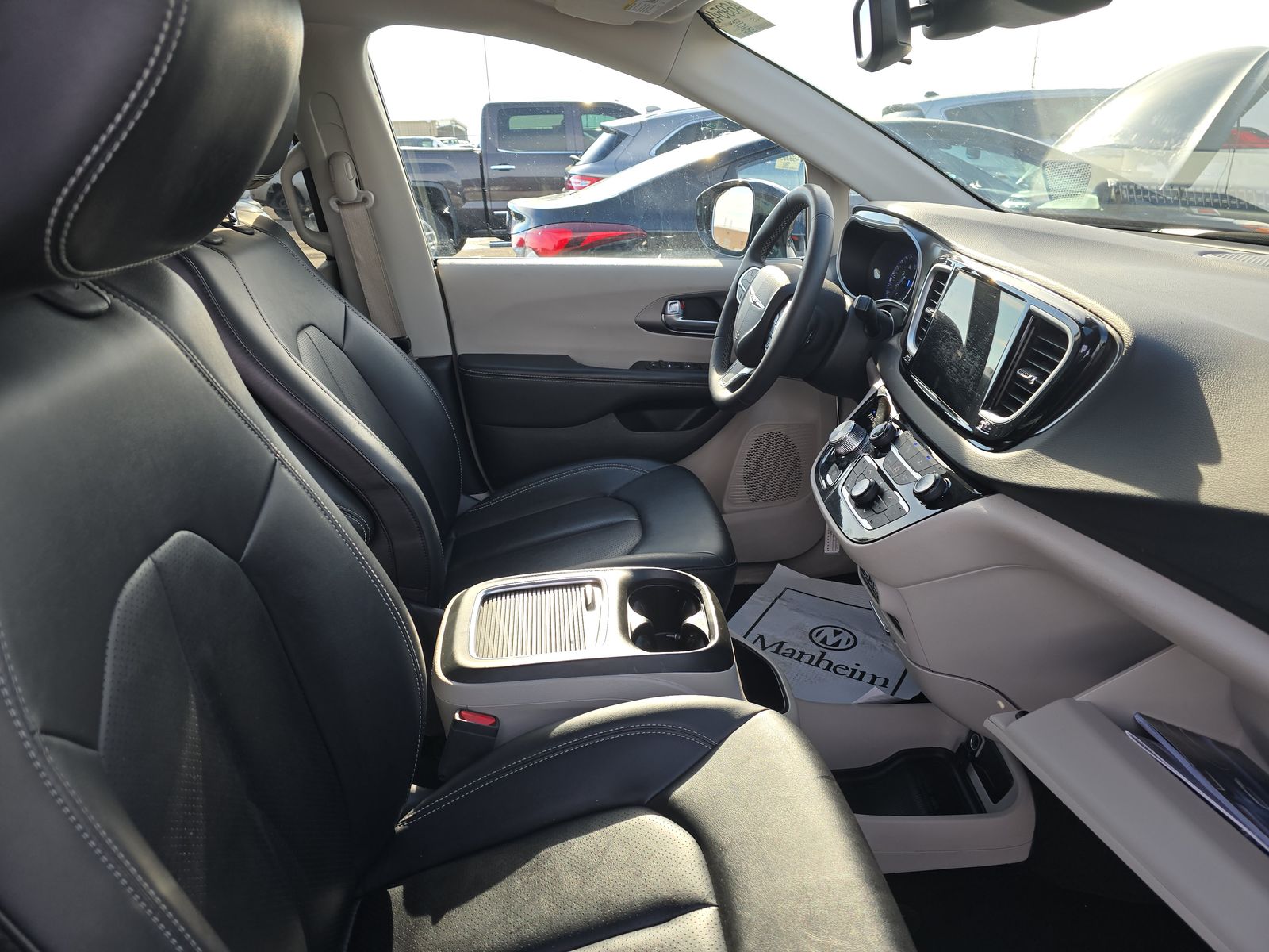 2024 Chrysler Pacifica Touring L FWD