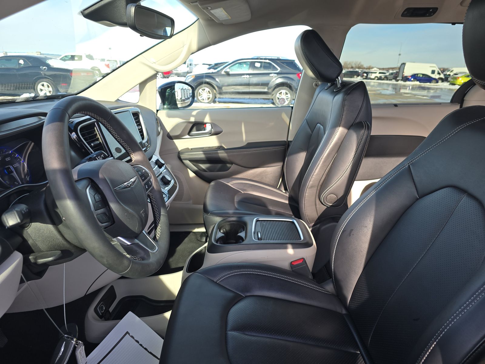 2024 Chrysler Pacifica Touring L FWD