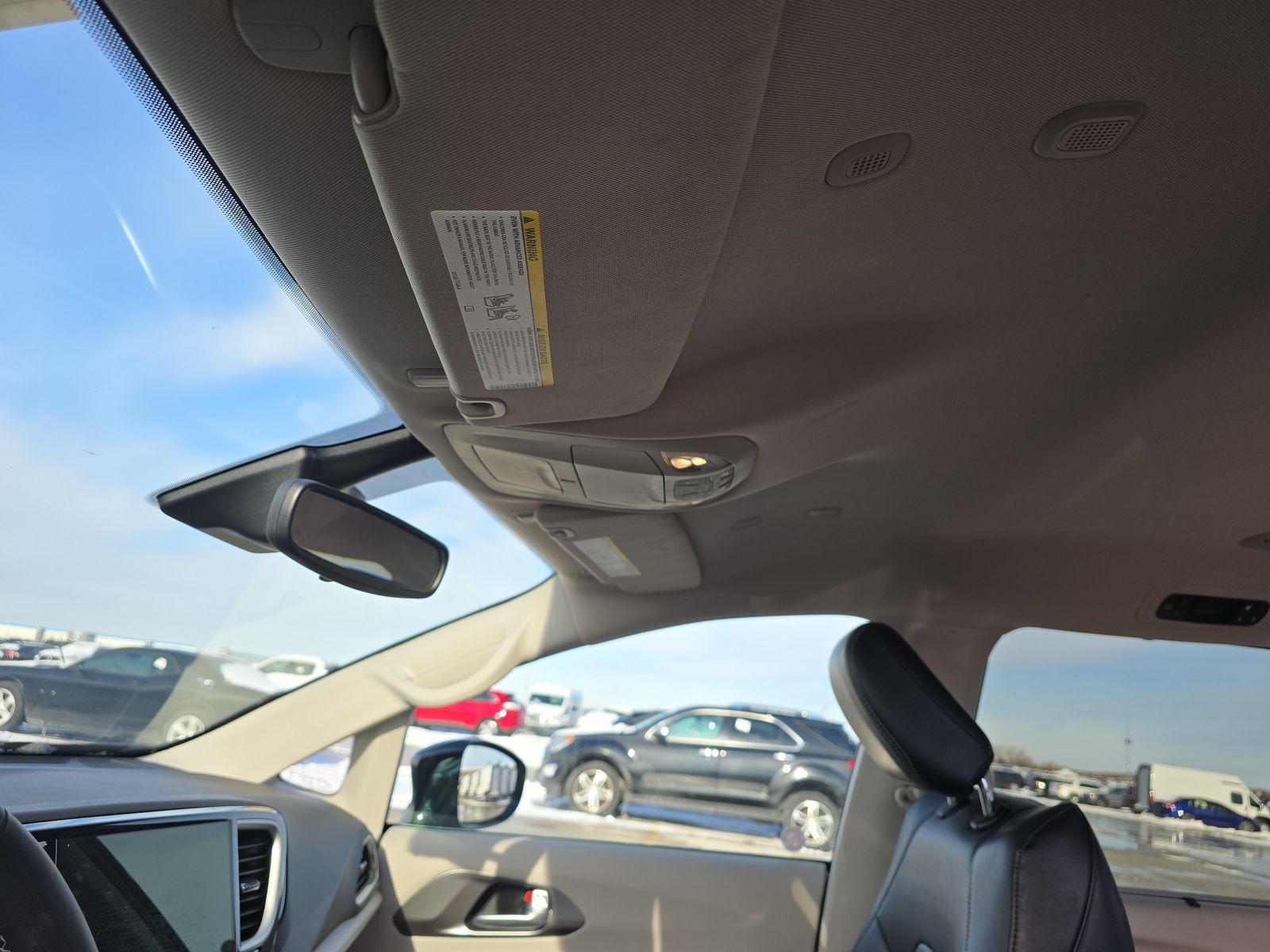 2024 Chrysler Pacifica Touring L FWD