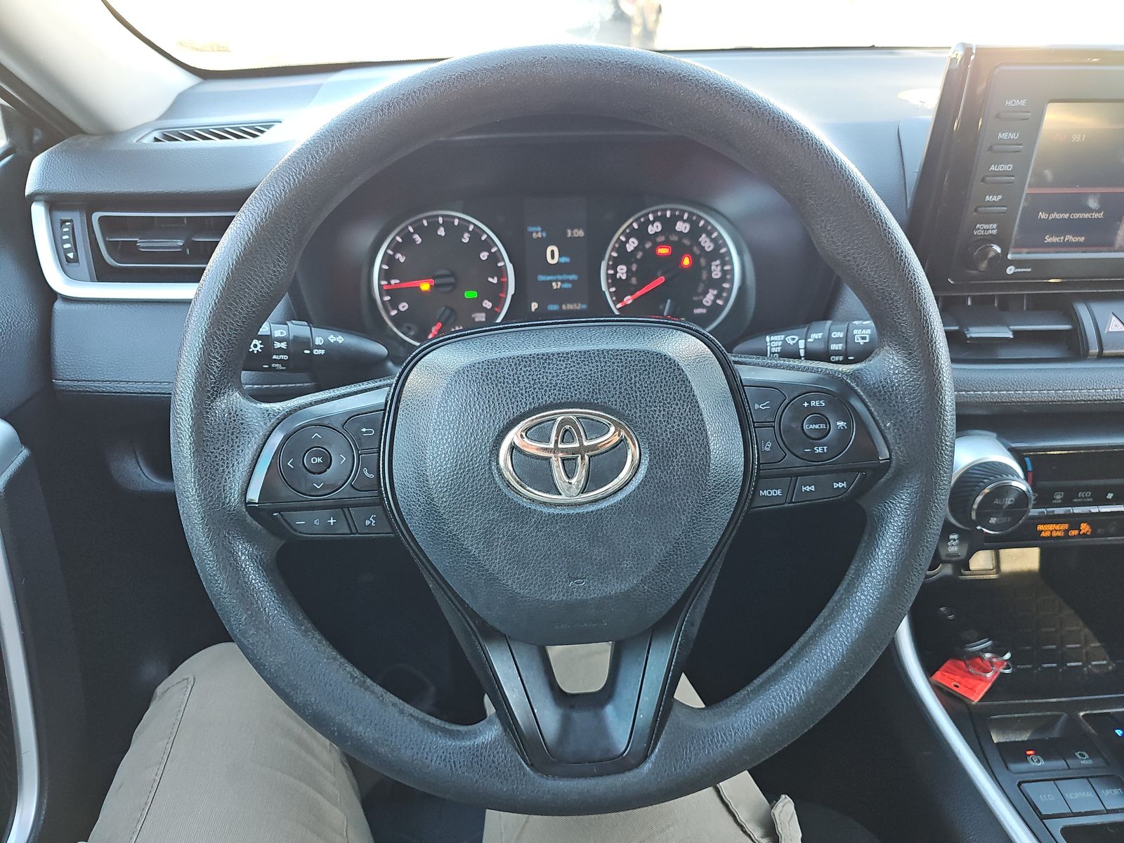 2021 Toyota RAV4 XLE FWD