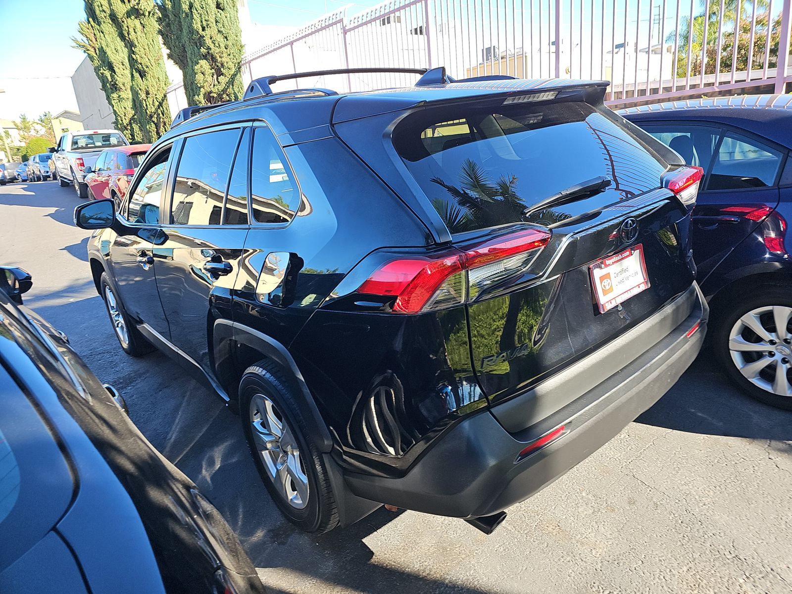 2021 Toyota RAV4 XLE FWD